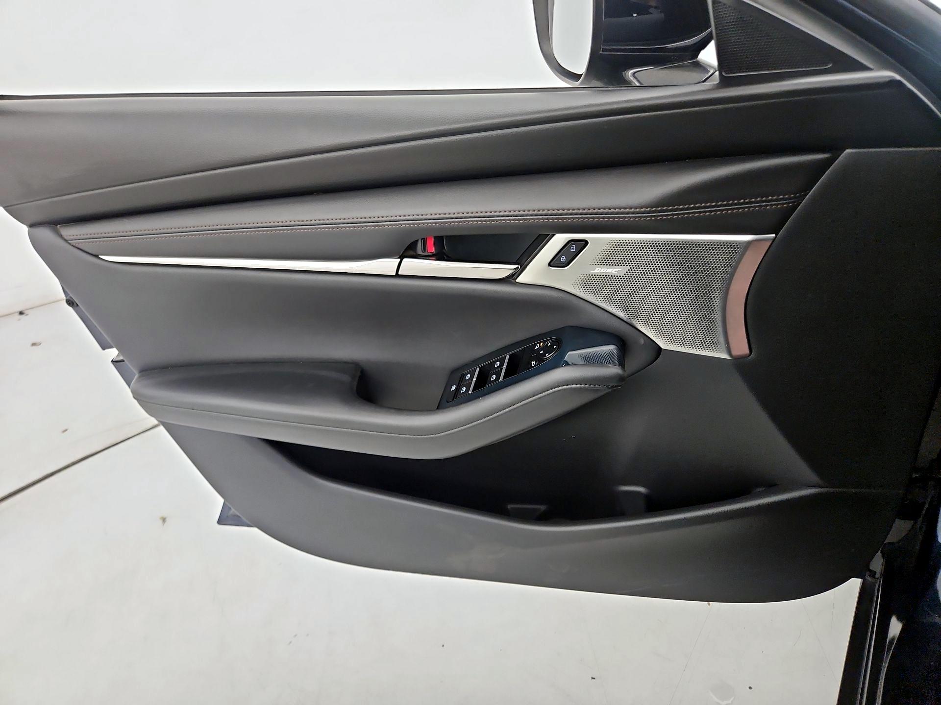 Thumbnail: 2020 Mazda Mazda3 - 12