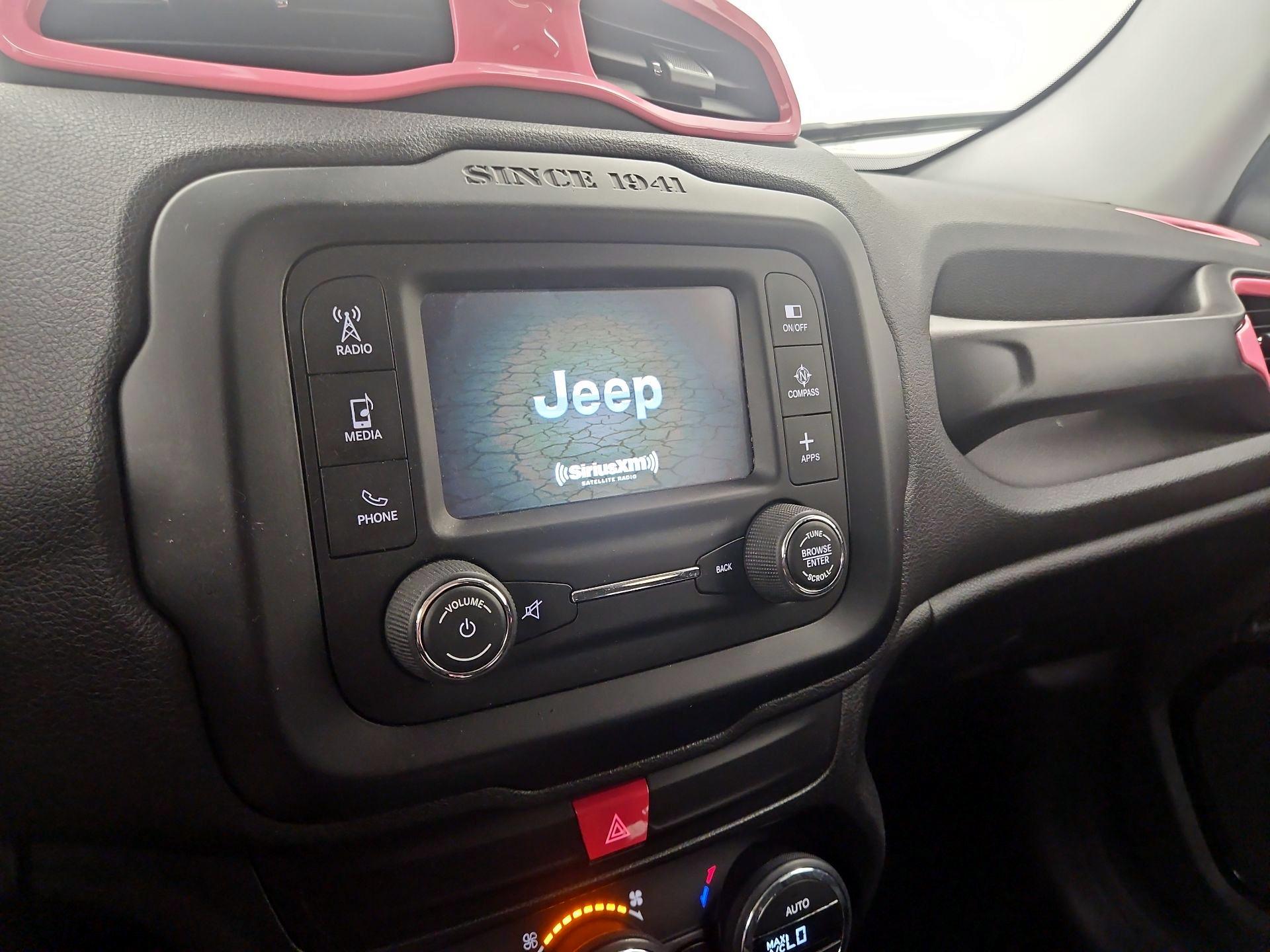Thumbnail: 2016 Jeep Renegade - 16