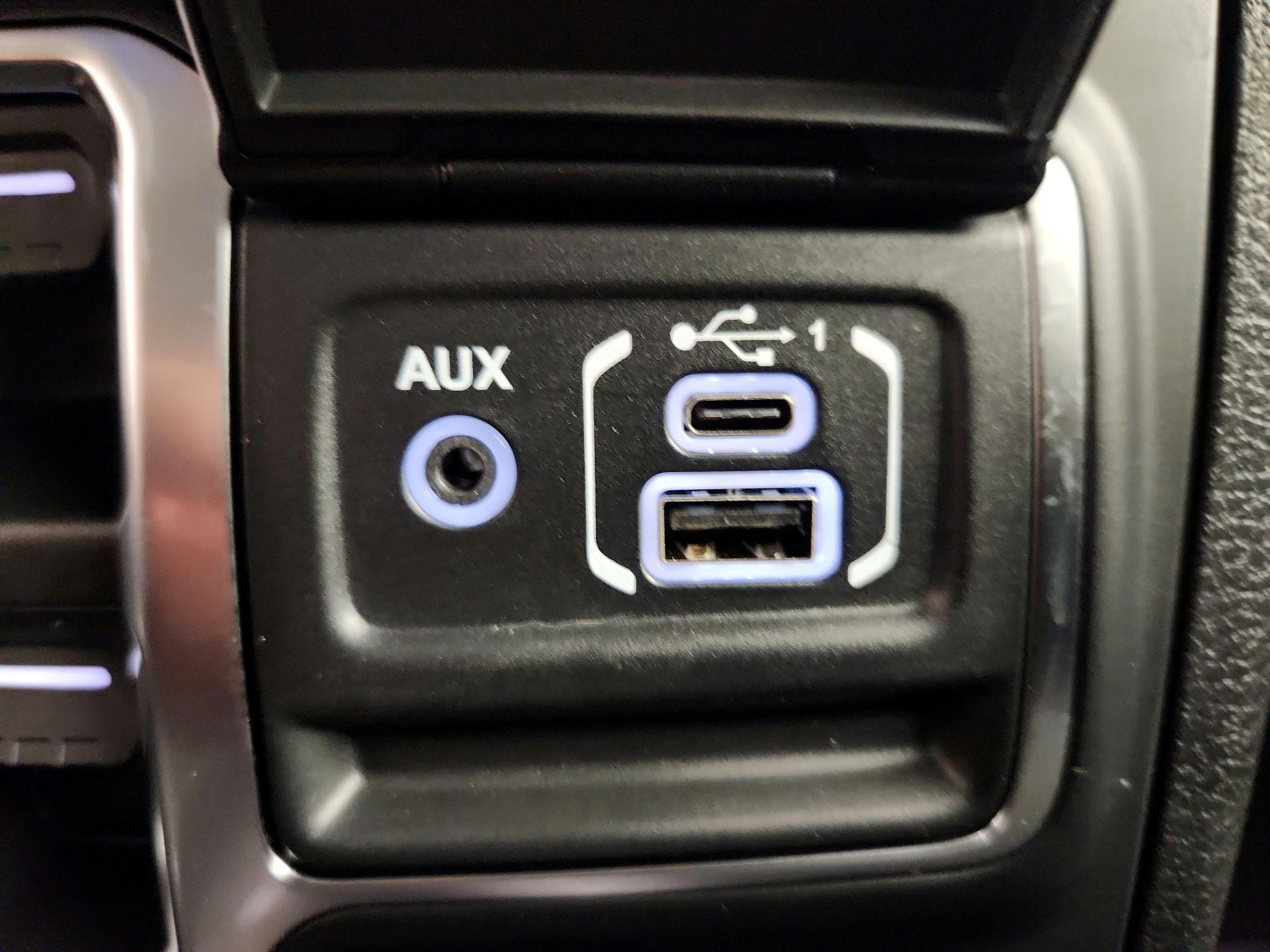 Thumbnail: 2024 Jeep Wrangler - 19