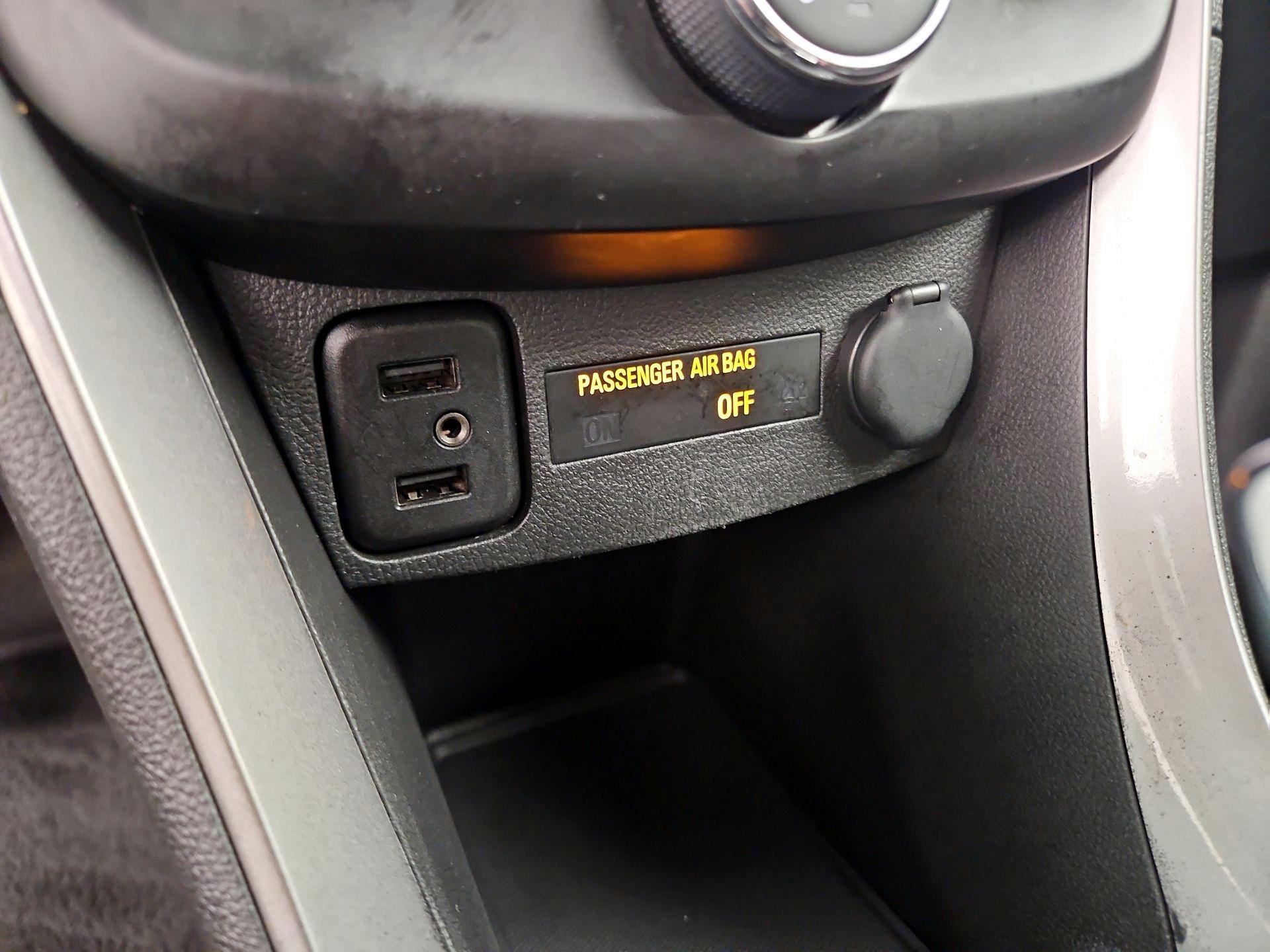 Thumbnail: 2022 Chevrolet Trax - 18