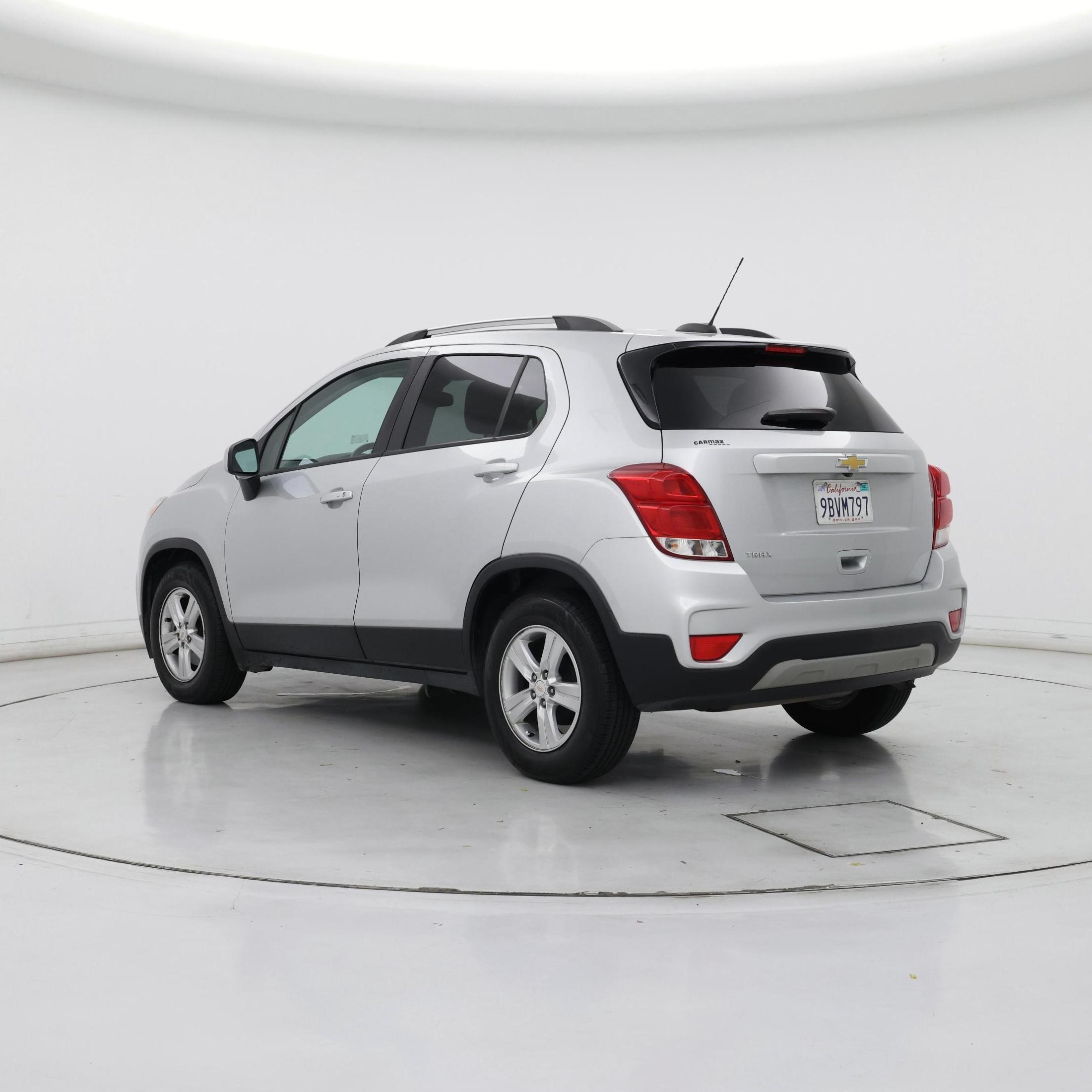 Thumbnail: 2022 Chevrolet Trax - 2