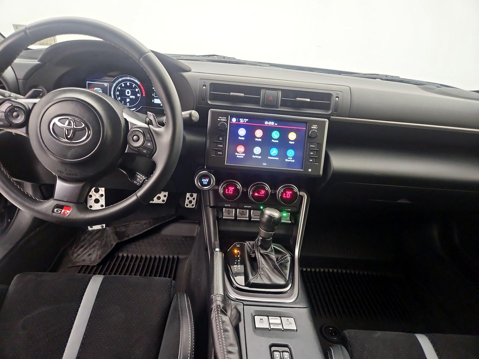 Apple CarPlay® & Android Auto™