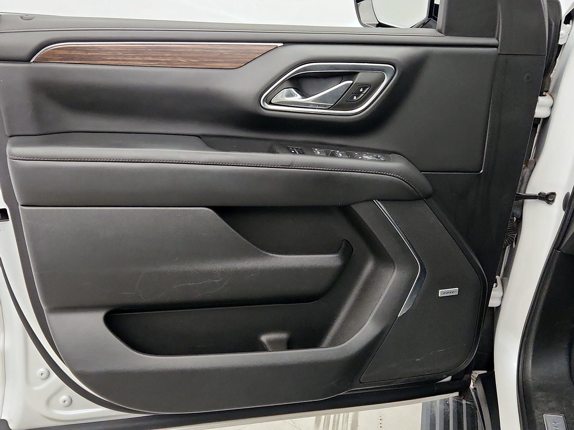 Thumbnail: 2023 Chevrolet Tahoe - 12