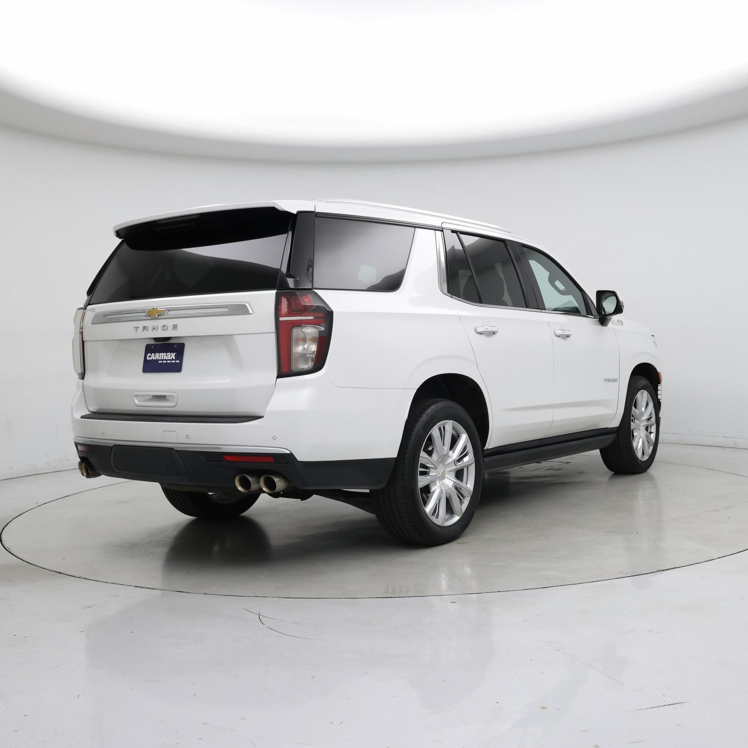 Thumbnail: 2023 Chevrolet Tahoe - 8