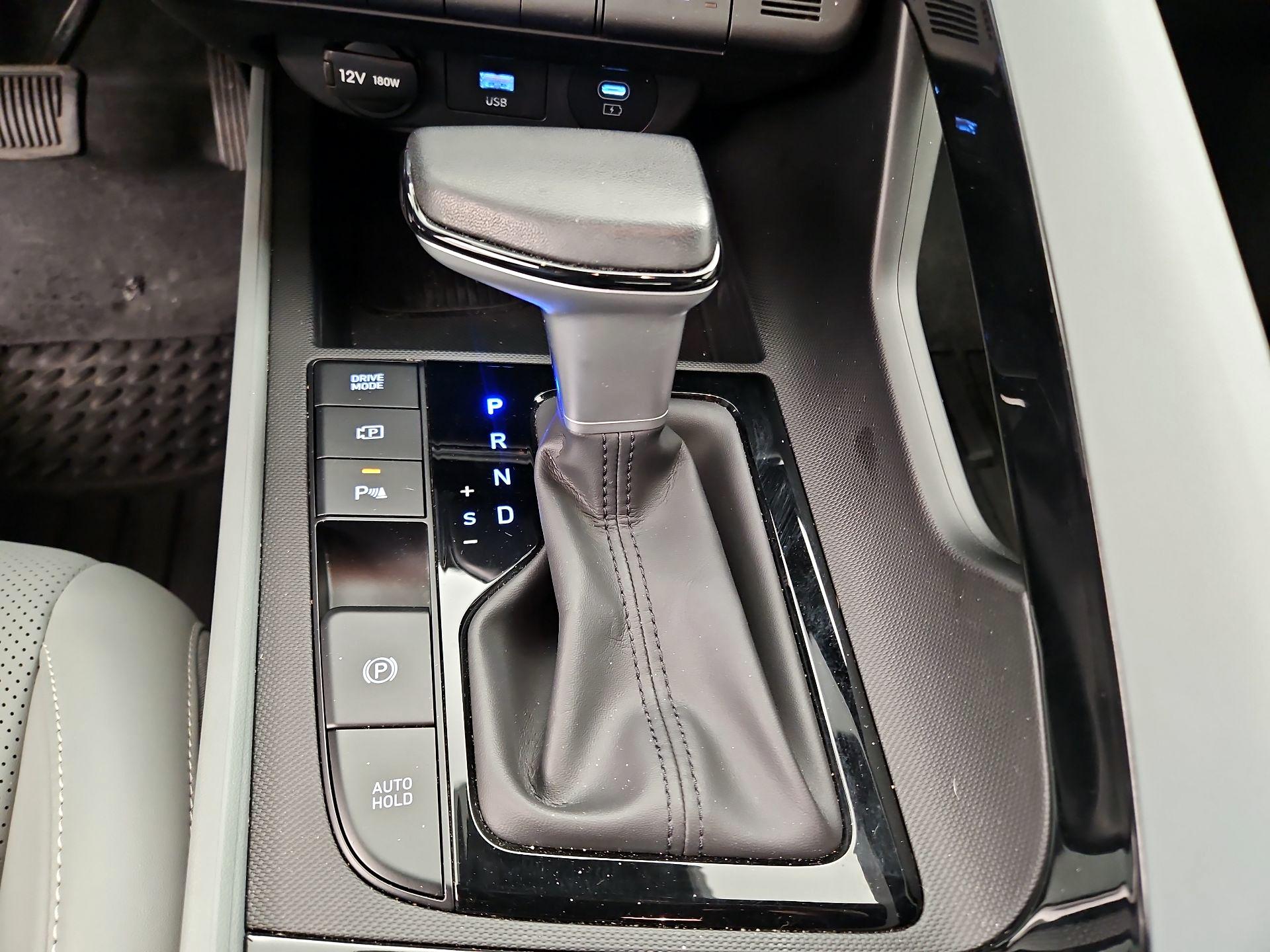 Thumbnail: 2024 Hyundai Elantra - 15