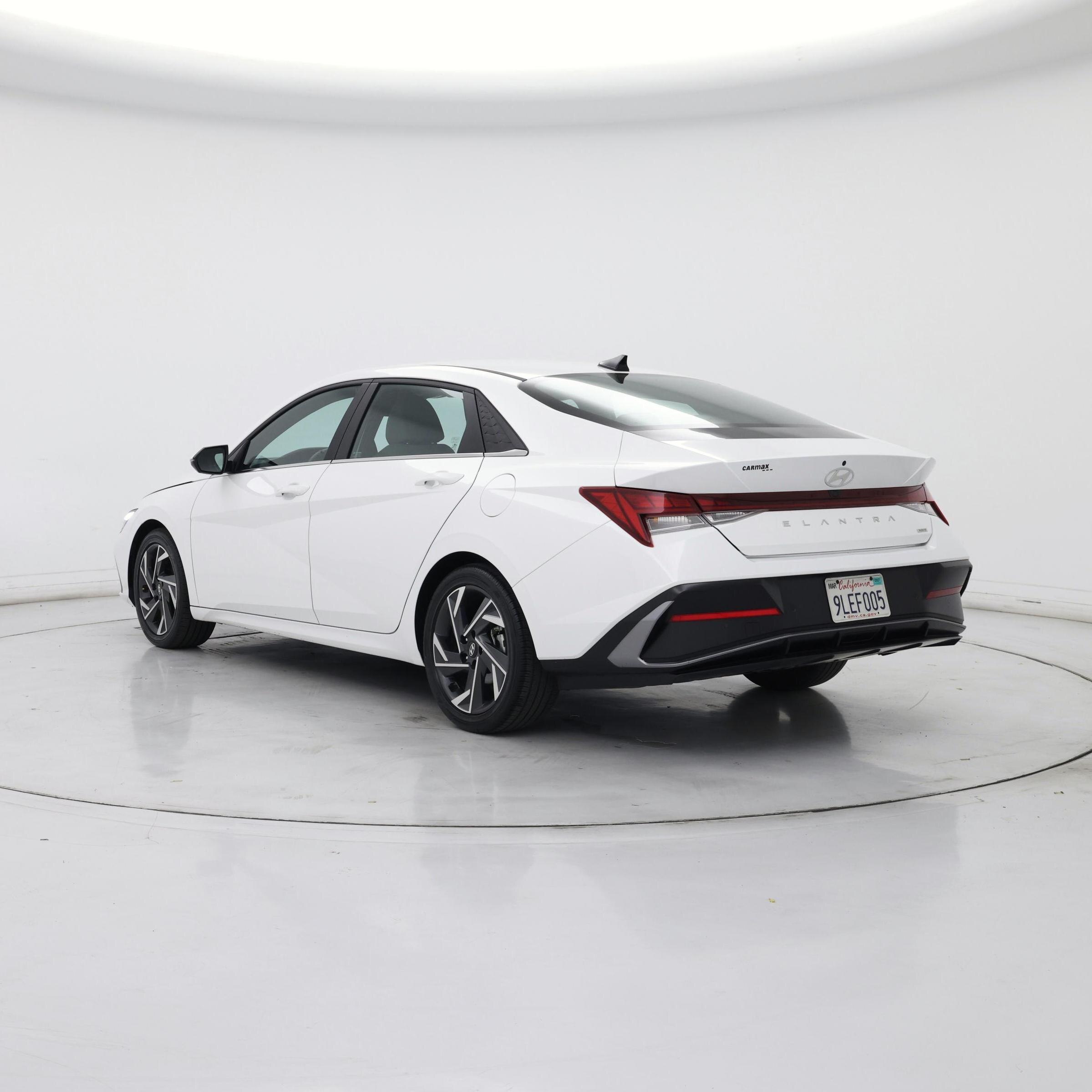 Thumbnail: 2024 Hyundai Elantra - 2