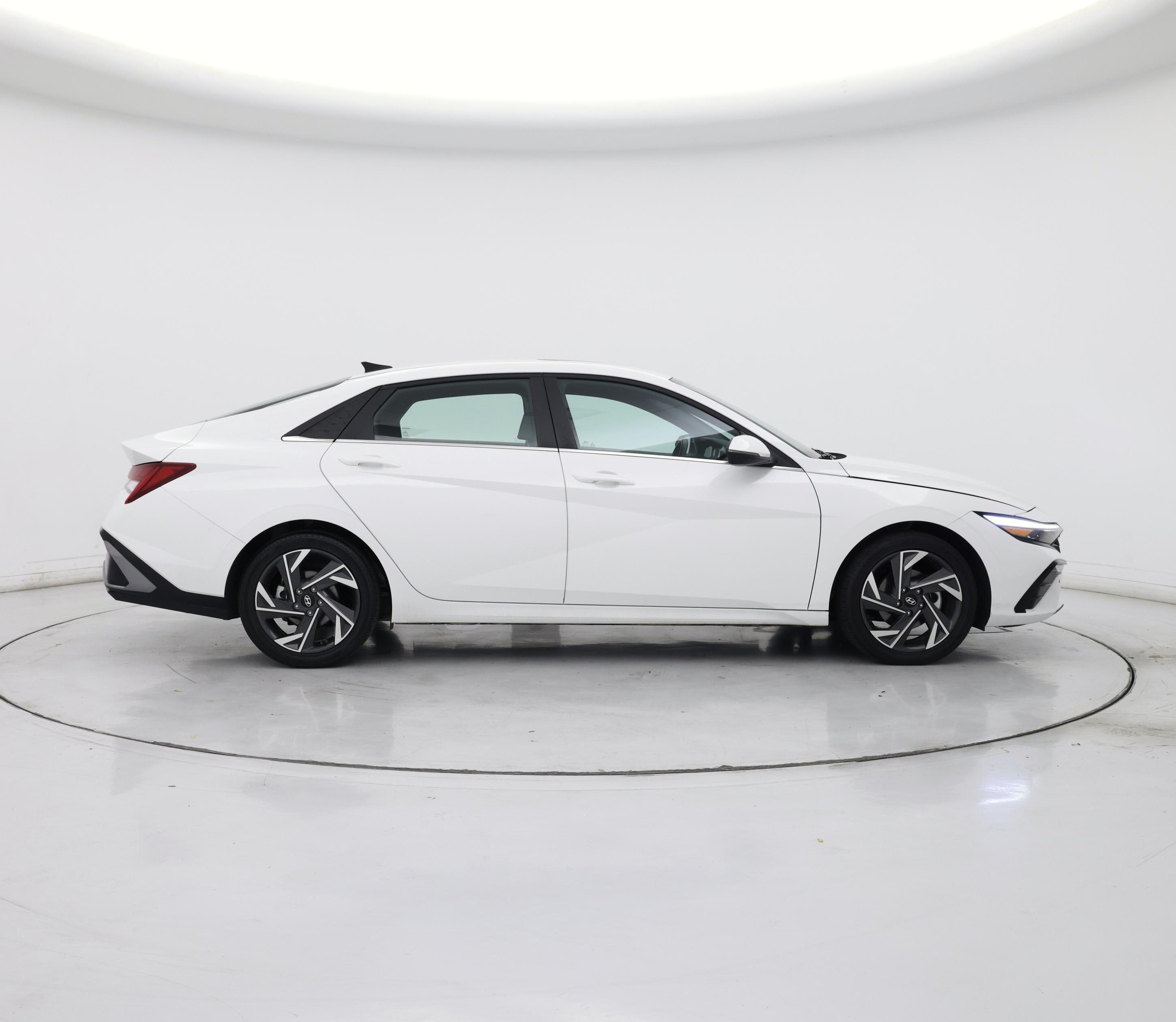 Thumbnail: 2024 Hyundai Elantra - 7