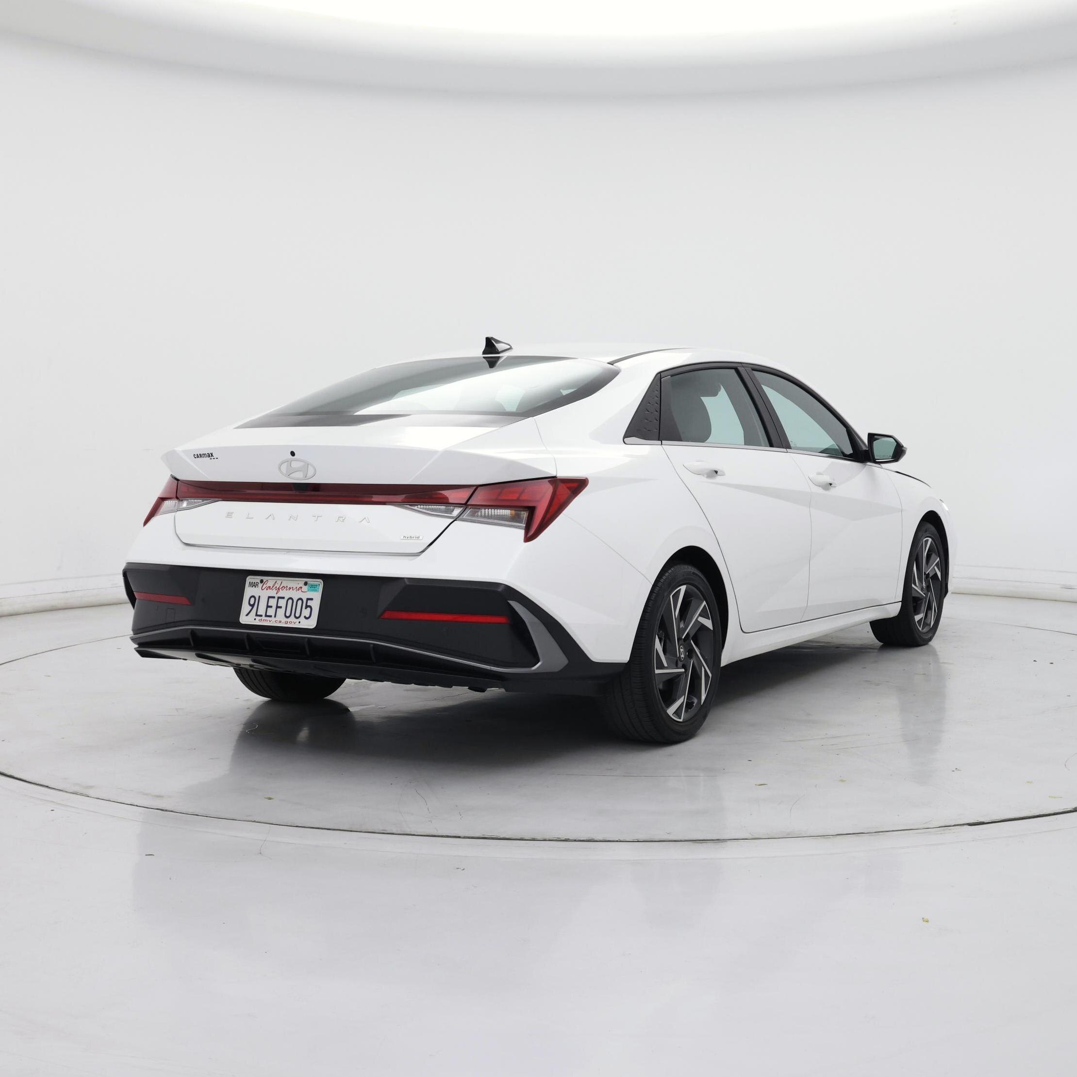 Thumbnail: 2024 Hyundai Elantra - 8