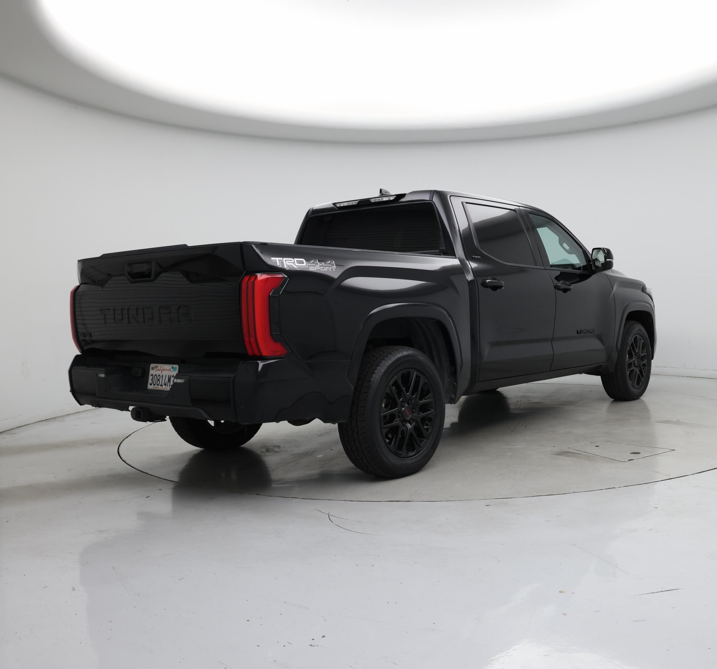 Thumbnail: 2022 Toyota Tundra - 8