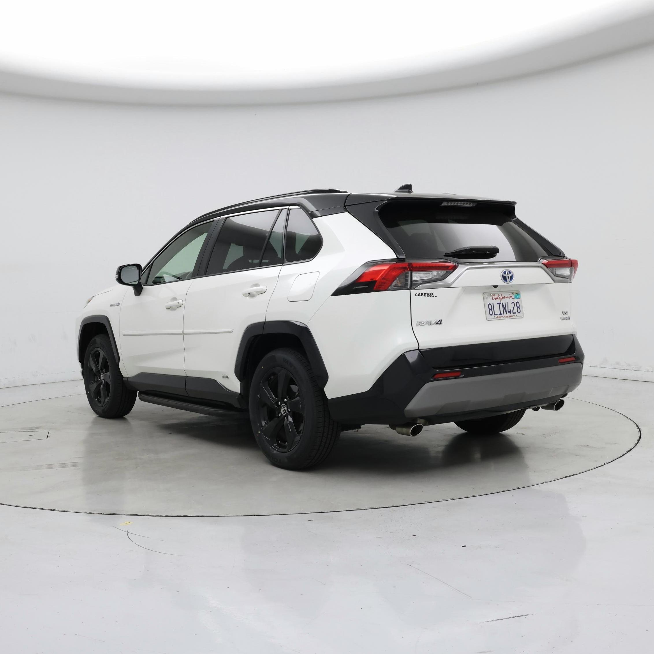 Thumbnail: 2019 Toyota RAV4 - 2