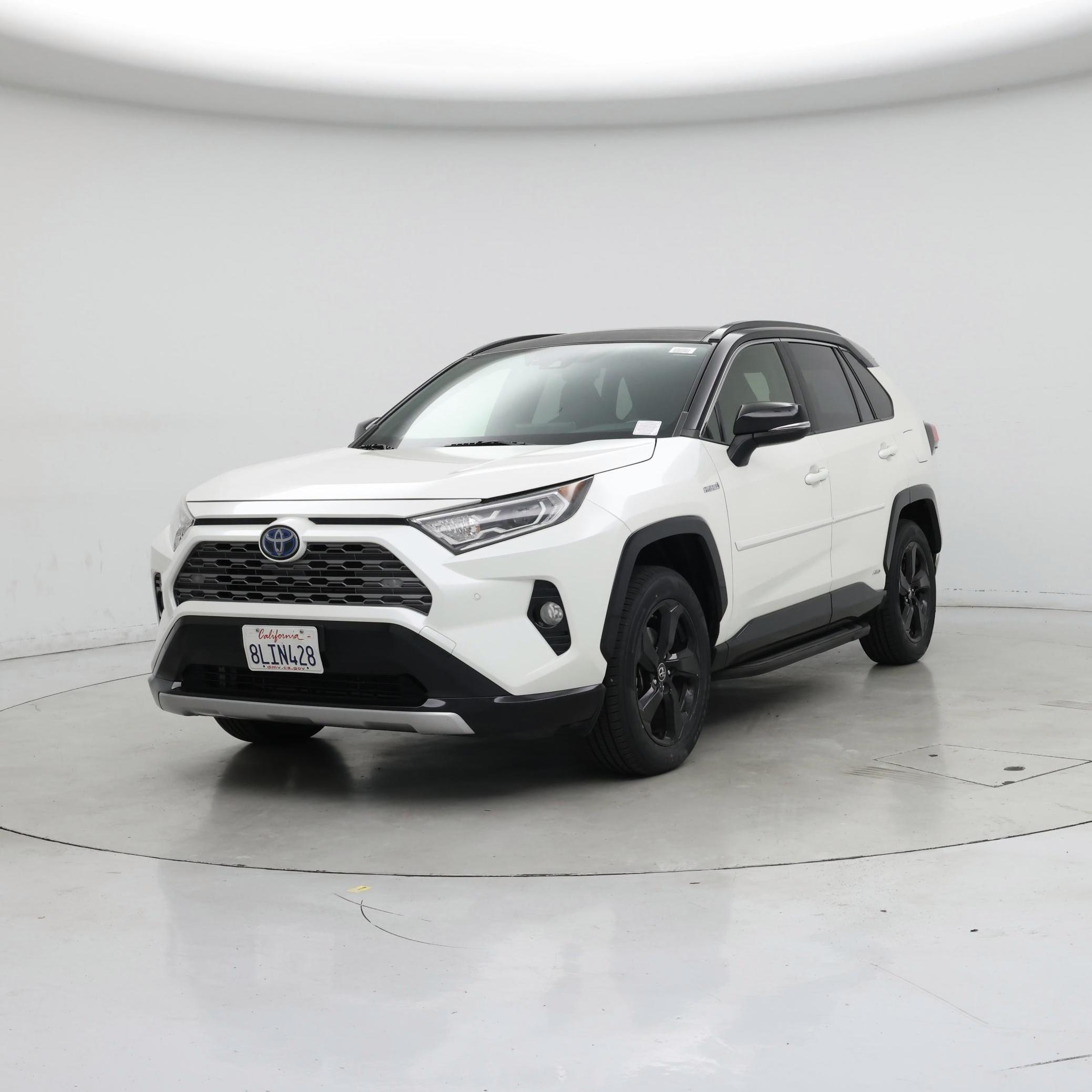 Thumbnail: 2019 Toyota RAV4 - 4