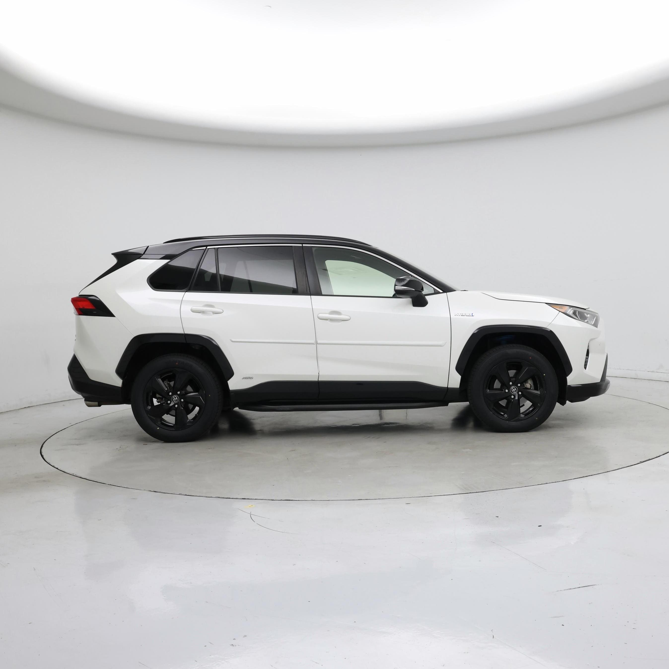 Thumbnail: 2019 Toyota RAV4 - 7