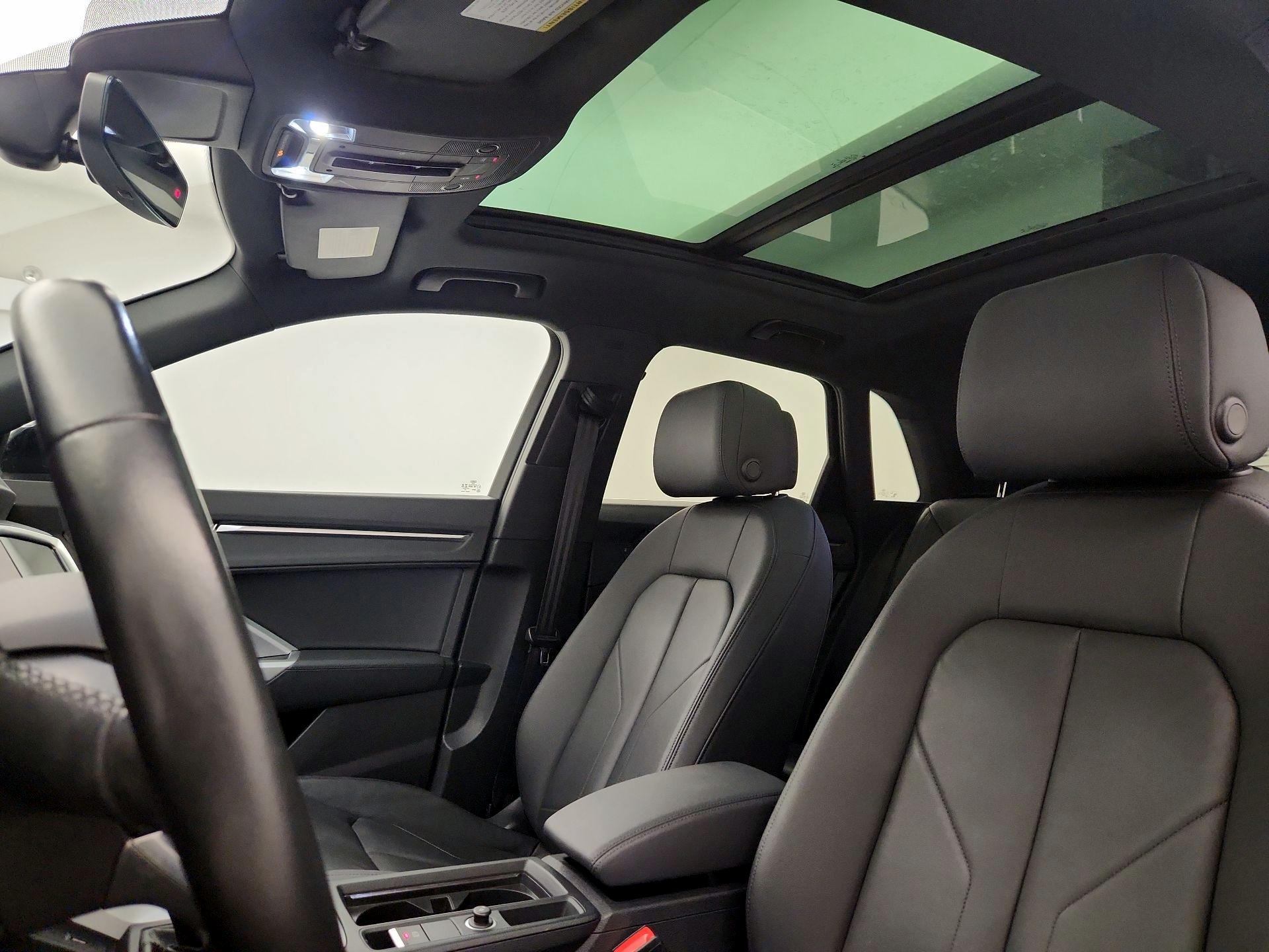 Thumbnail: 2021 Audi Q3 - 19