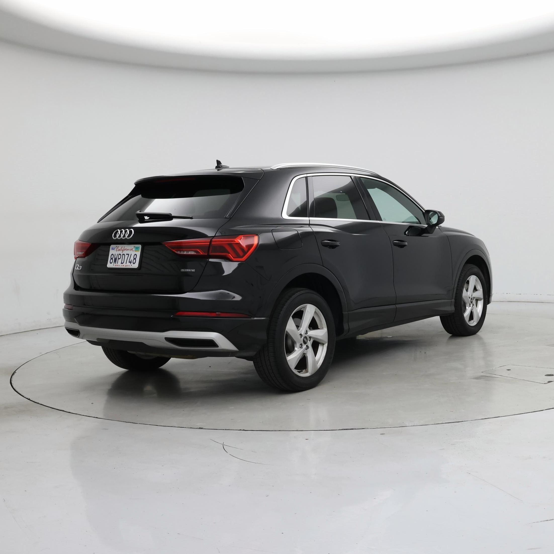 Thumbnail: 2021 Audi Q3 - 8