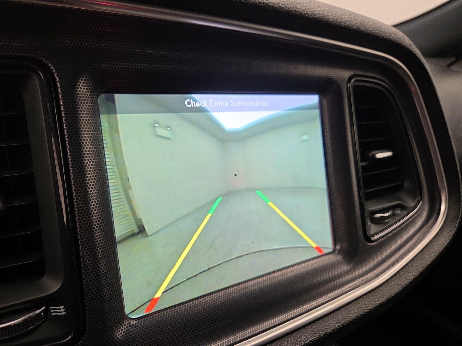 2018 Dodge Challenger SXT Plus - Photo 15