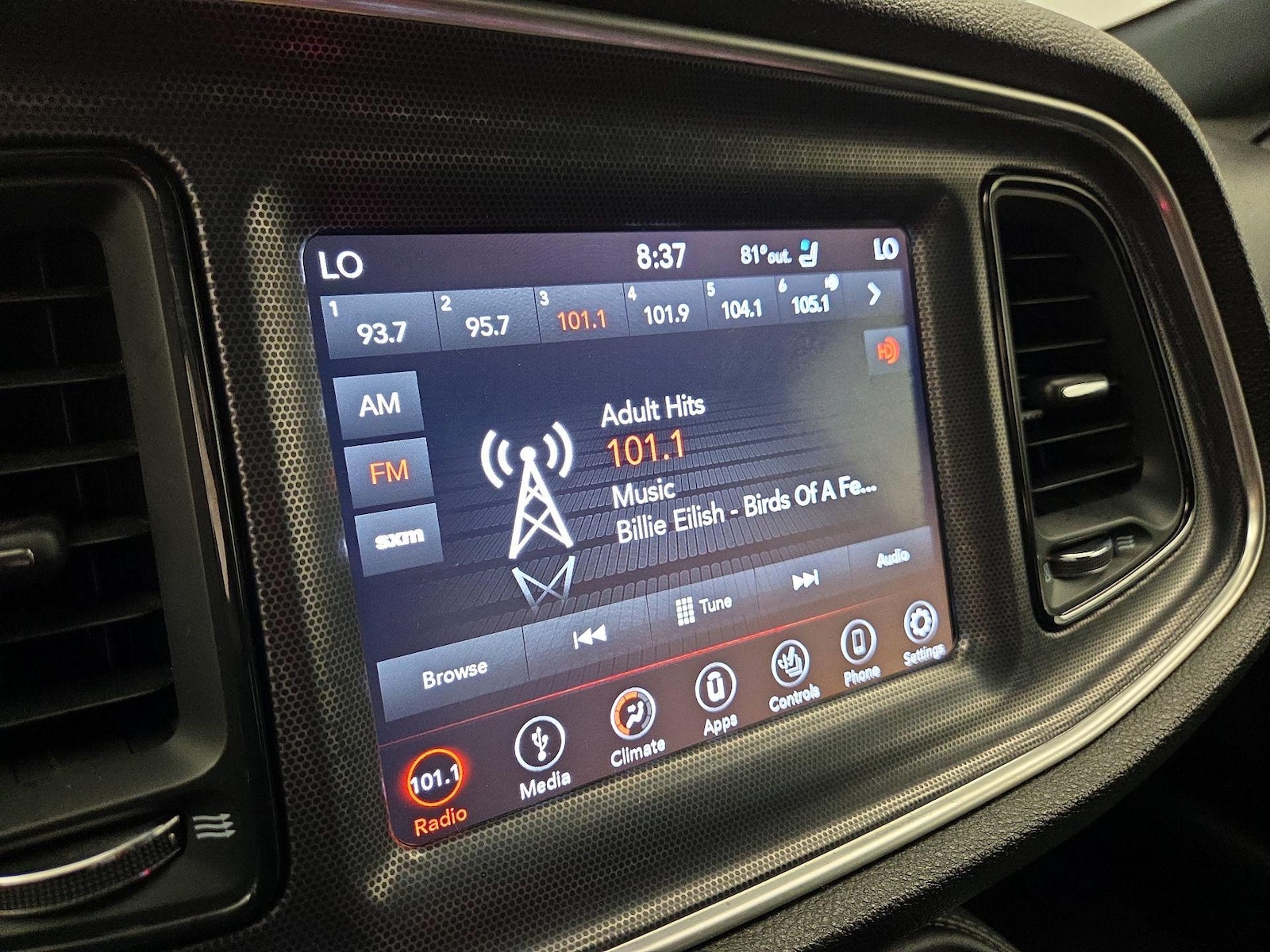 2018 Dodge Challenger SXT Plus - Photo 16