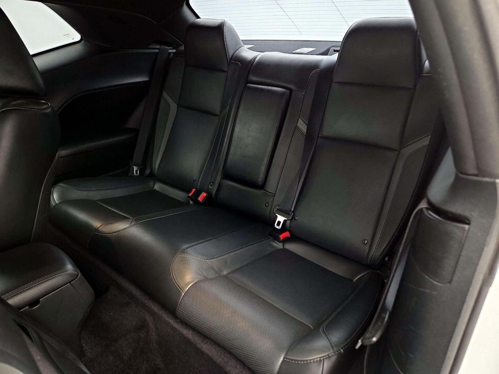 2018 Dodge Challenger SXT Plus - Photo 20