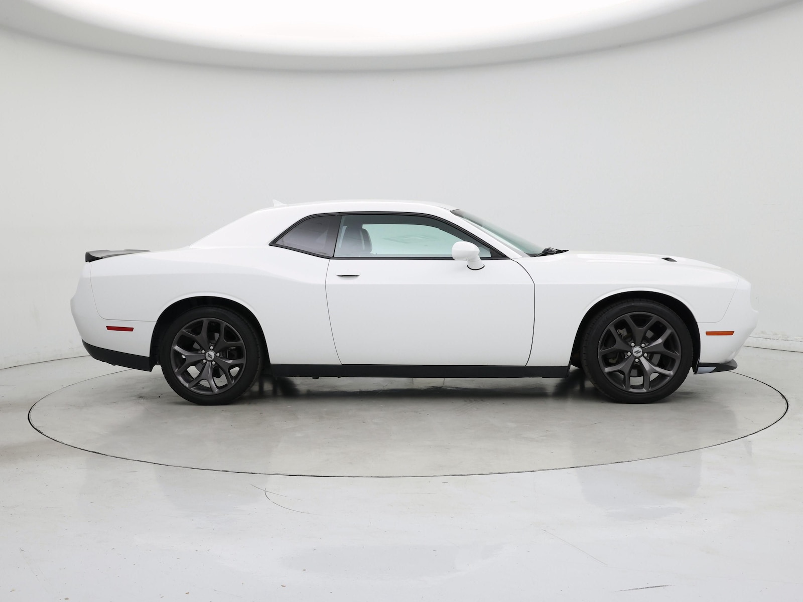 2018 Dodge Challenger SXT Plus - Photo 8