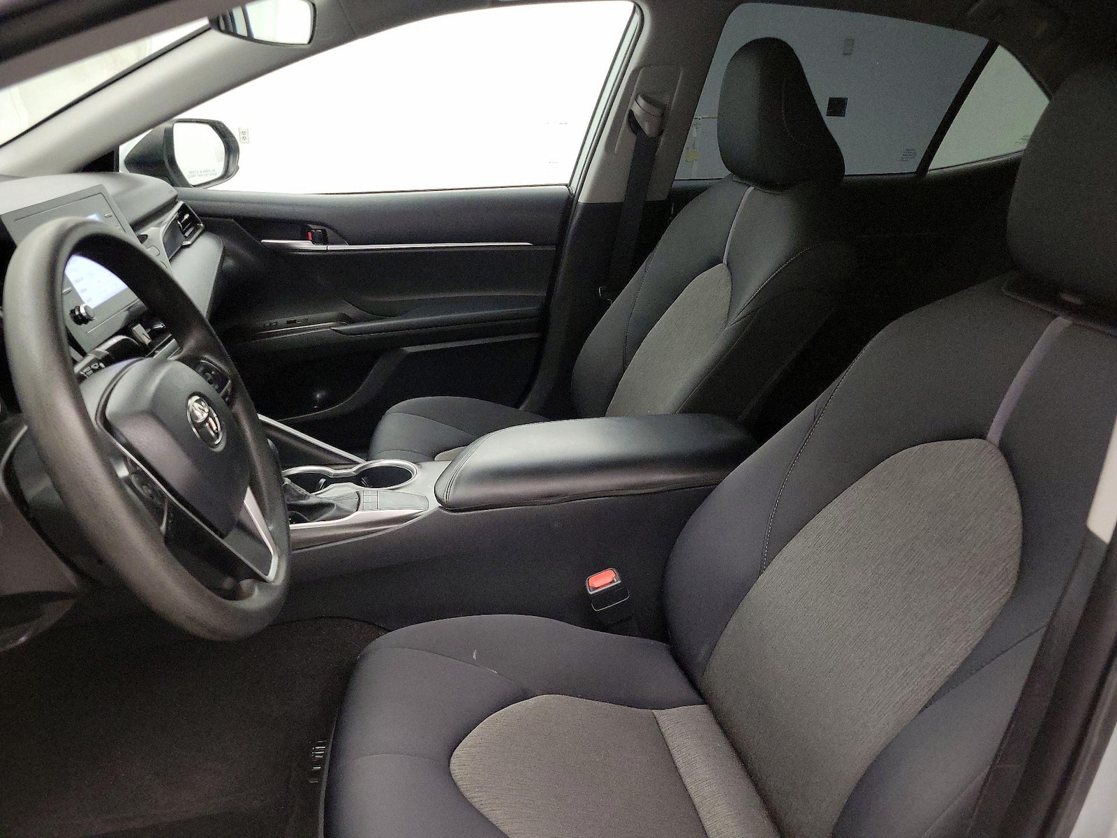Power Seat(s) & Side Airbags