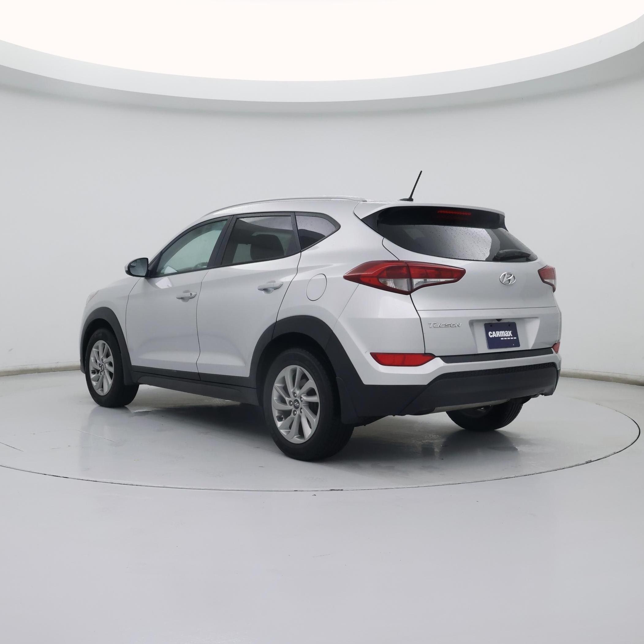 Thumbnail: 2016 Hyundai Tucson - 2
