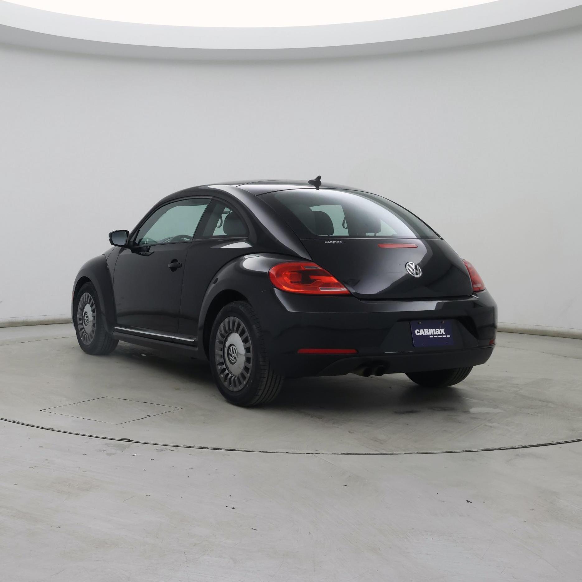 Thumbnail: 2014 Volkswagen Beetle - 2