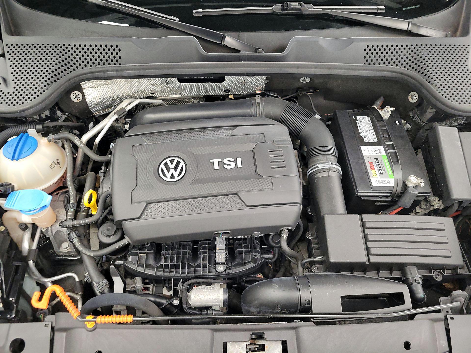 Thumbnail: 2014 Volkswagen Beetle - 20