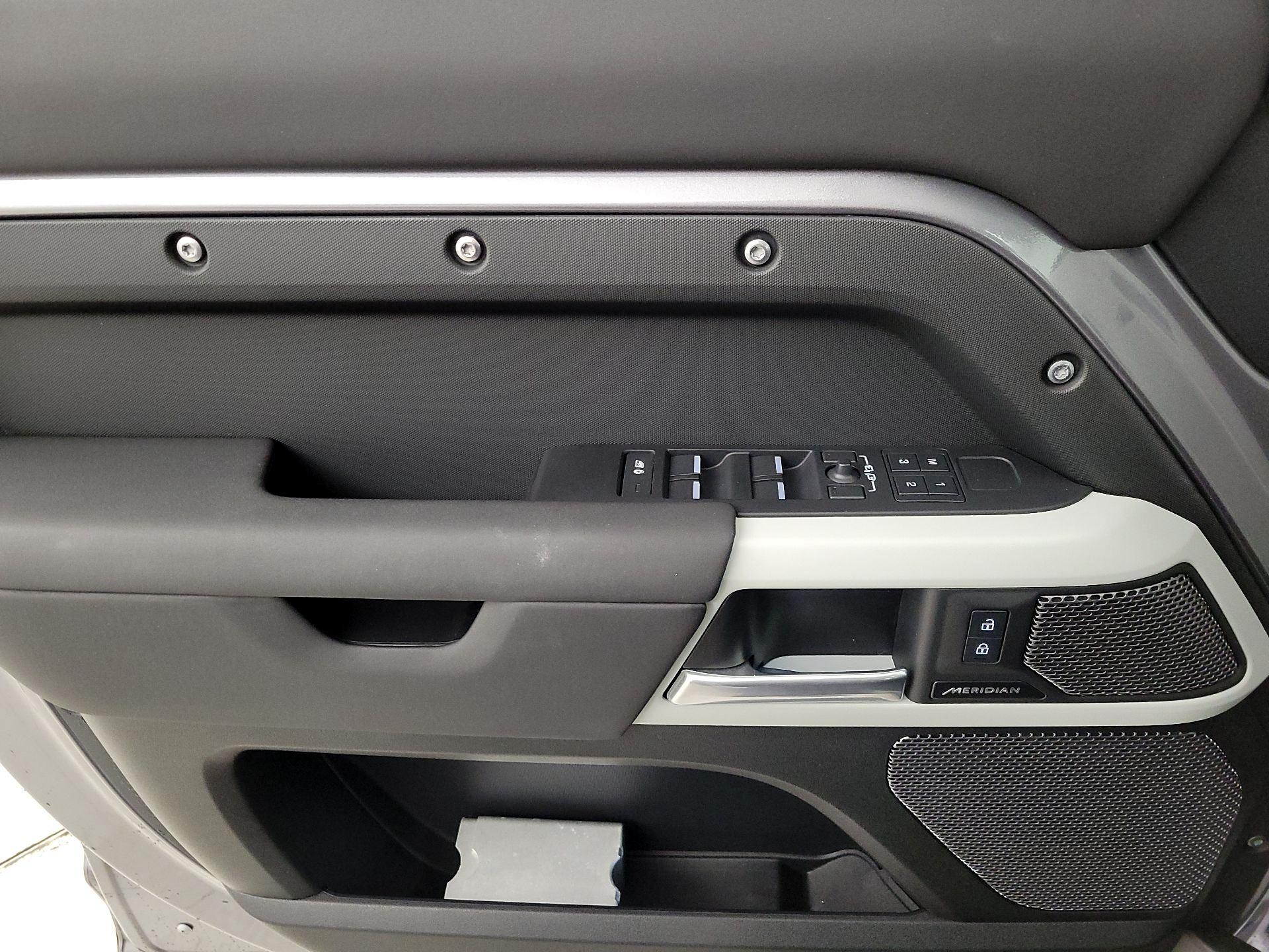 Thumbnail: 2024 Land Rover Defender - 12