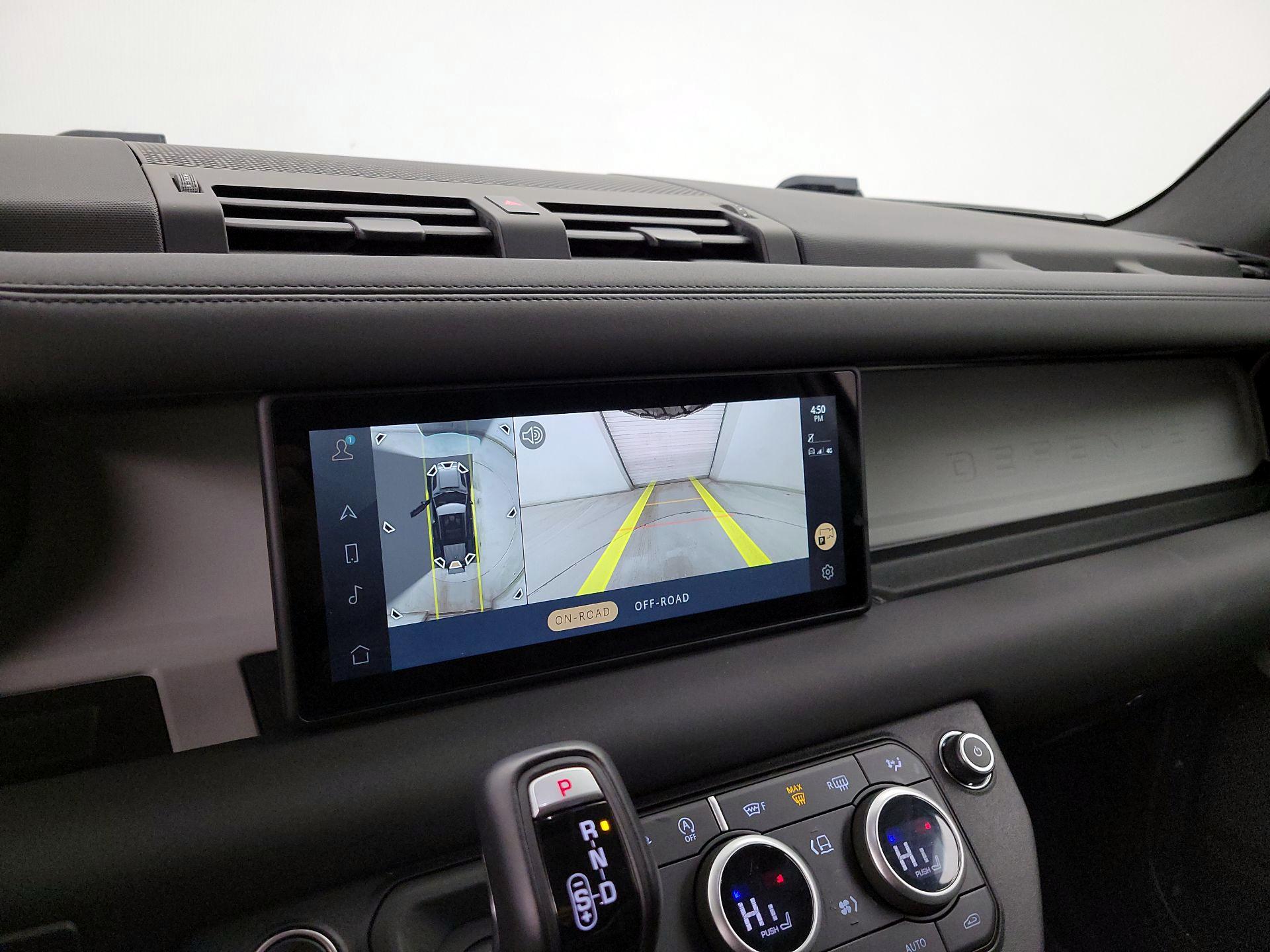 Thumbnail: 2024 Land Rover Defender - 15