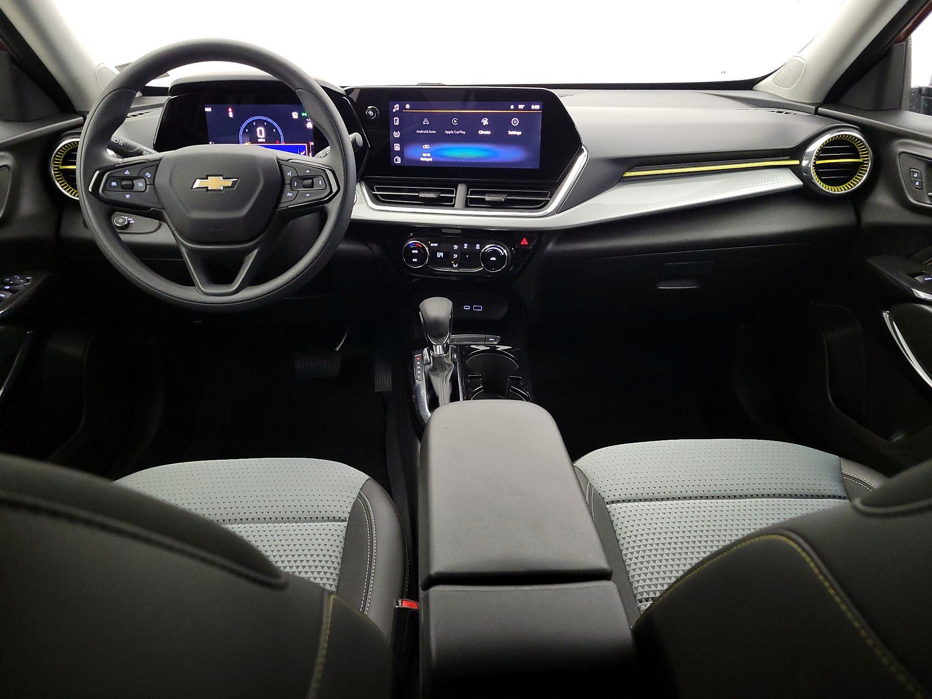 Thumbnail: 2025 Chevrolet Trax - 9