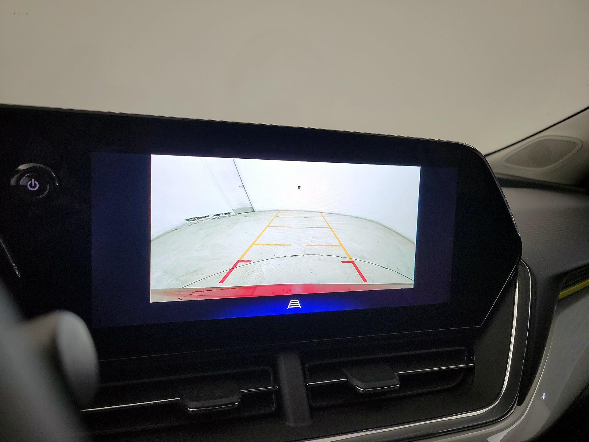 Thumbnail: 2025 Chevrolet Trax - 14