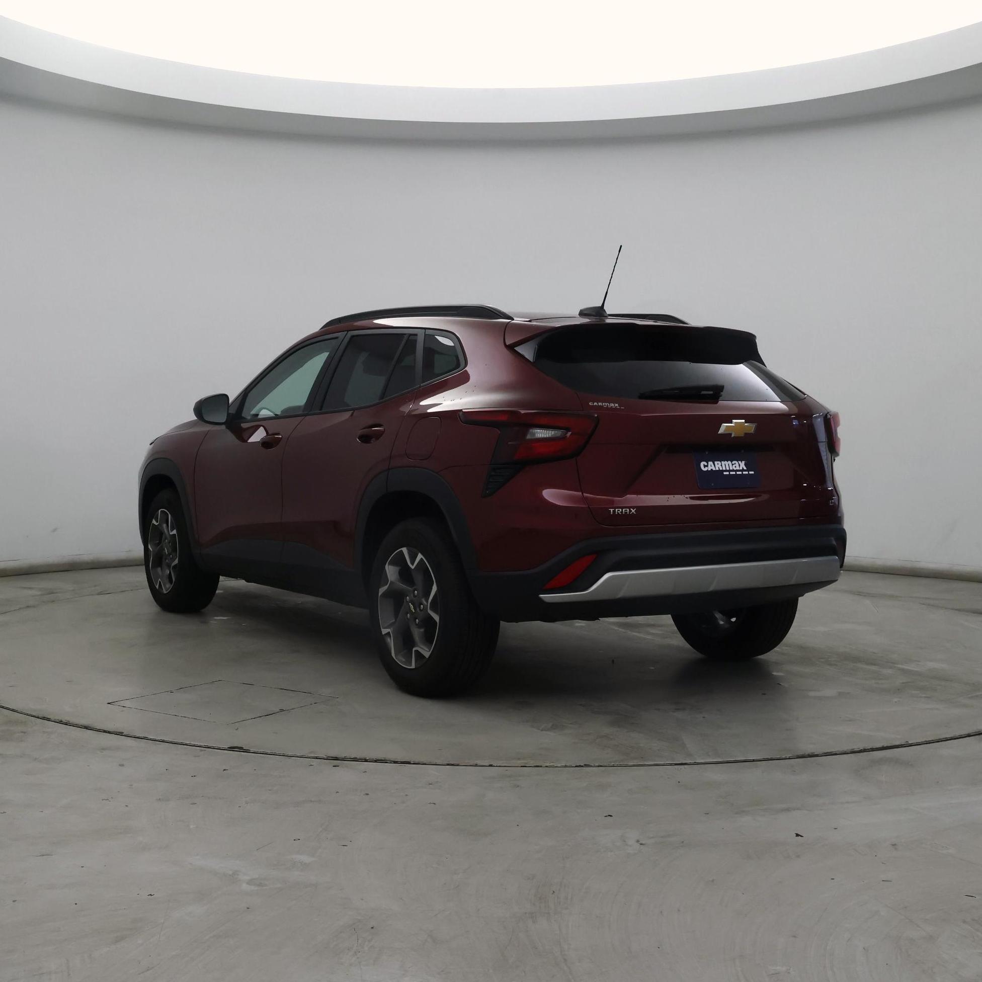 Thumbnail: 2025 Chevrolet Trax - 2