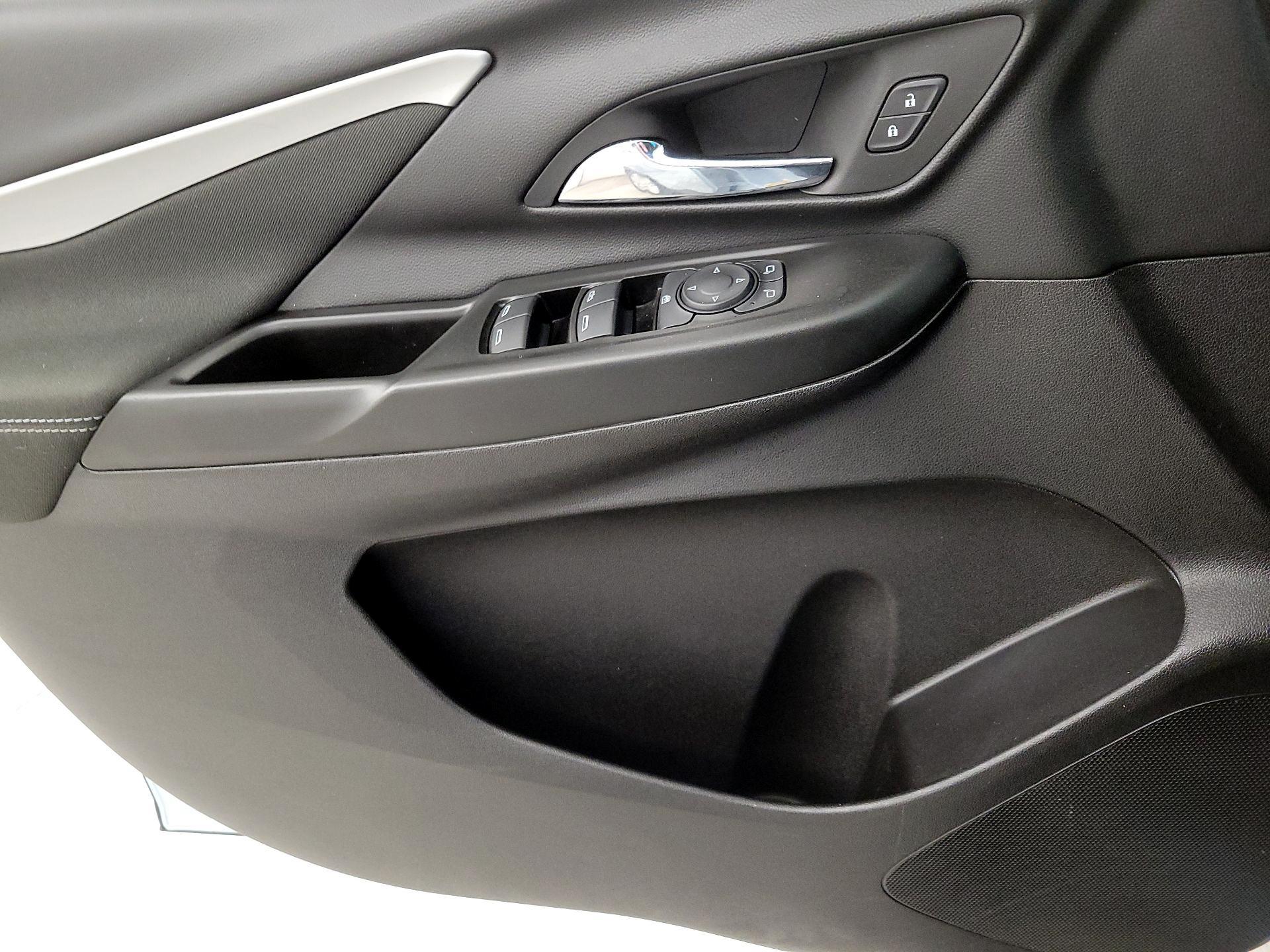 Thumbnail: 2023 Chevrolet Bolt EV - 12