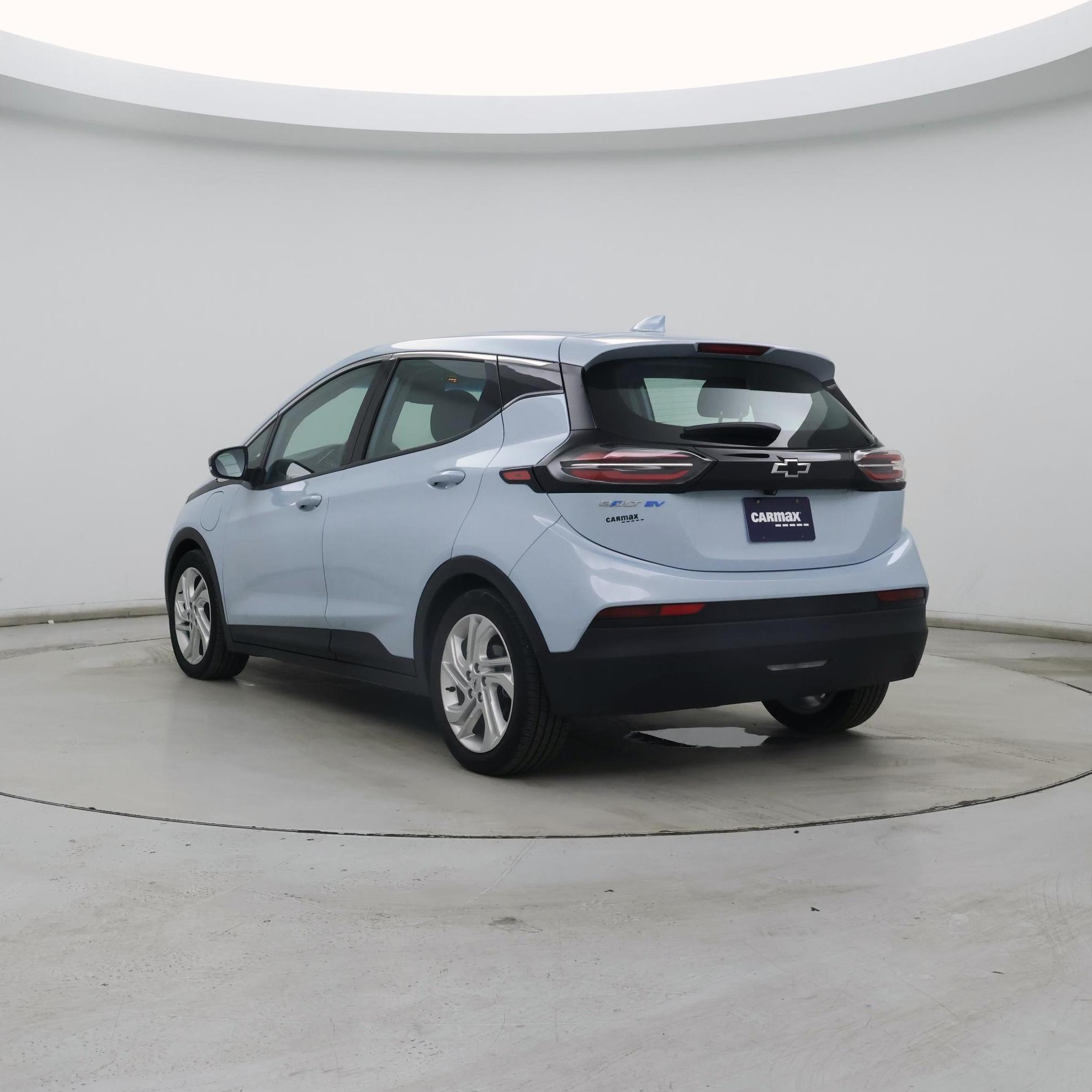 Thumbnail: 2023 Chevrolet Bolt EV - 2