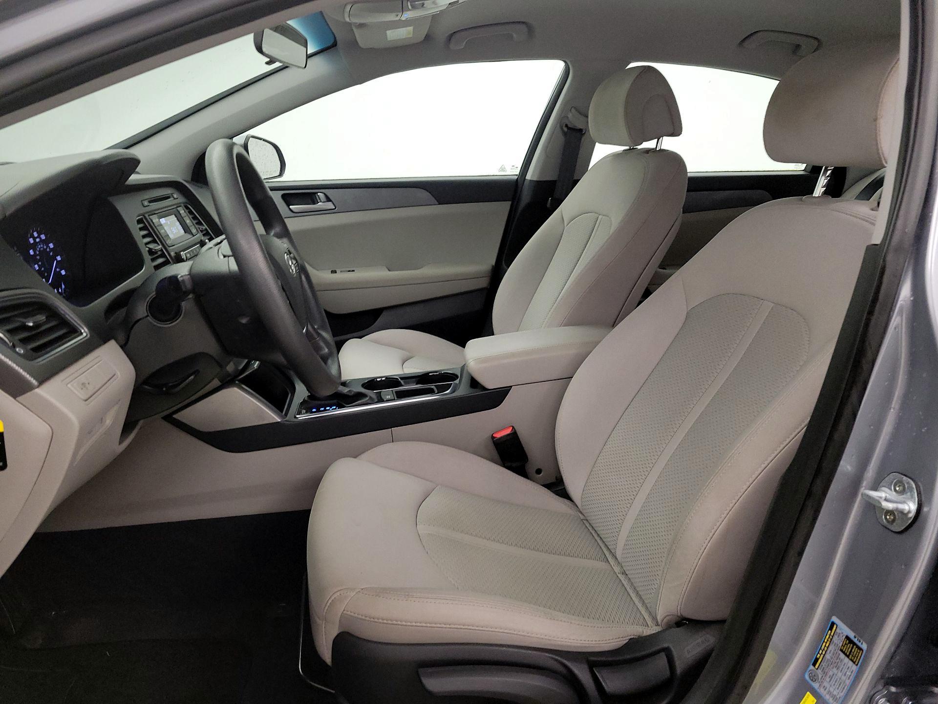 Thumbnail: 2017 Hyundai Sonata - 11