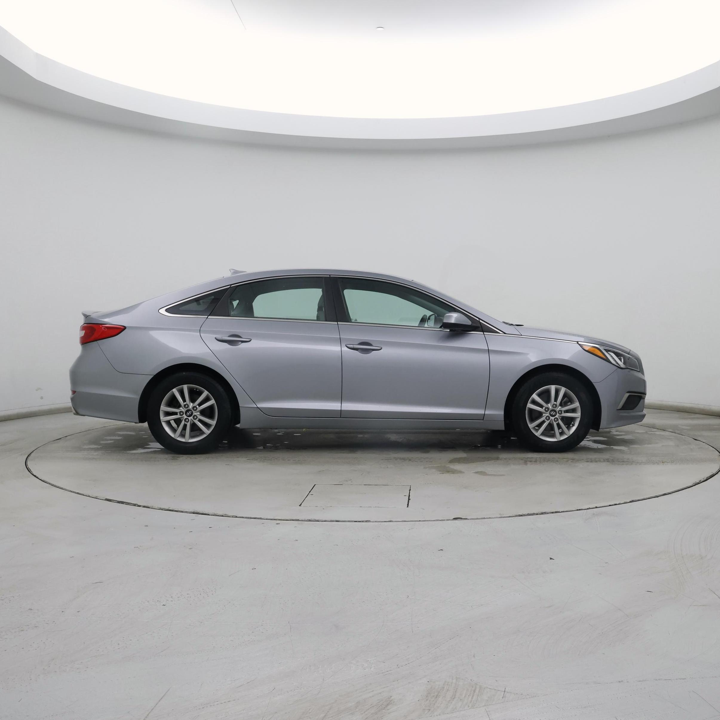 Thumbnail: 2017 Hyundai Sonata - 7