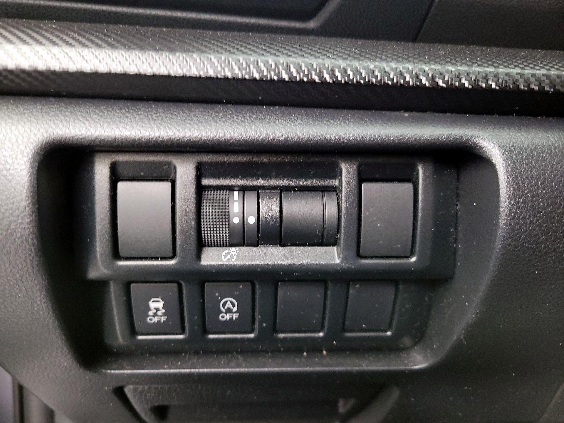 Thumbnail: 2020 Subaru Crosstrek - 13