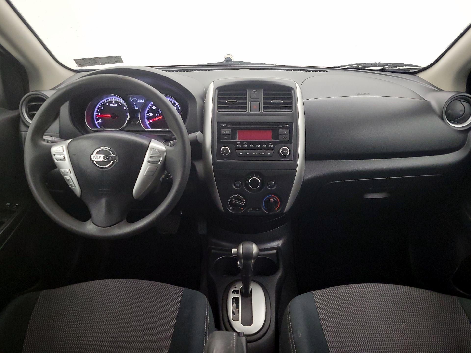 Thumbnail: 2016 Nissan Versa - 9