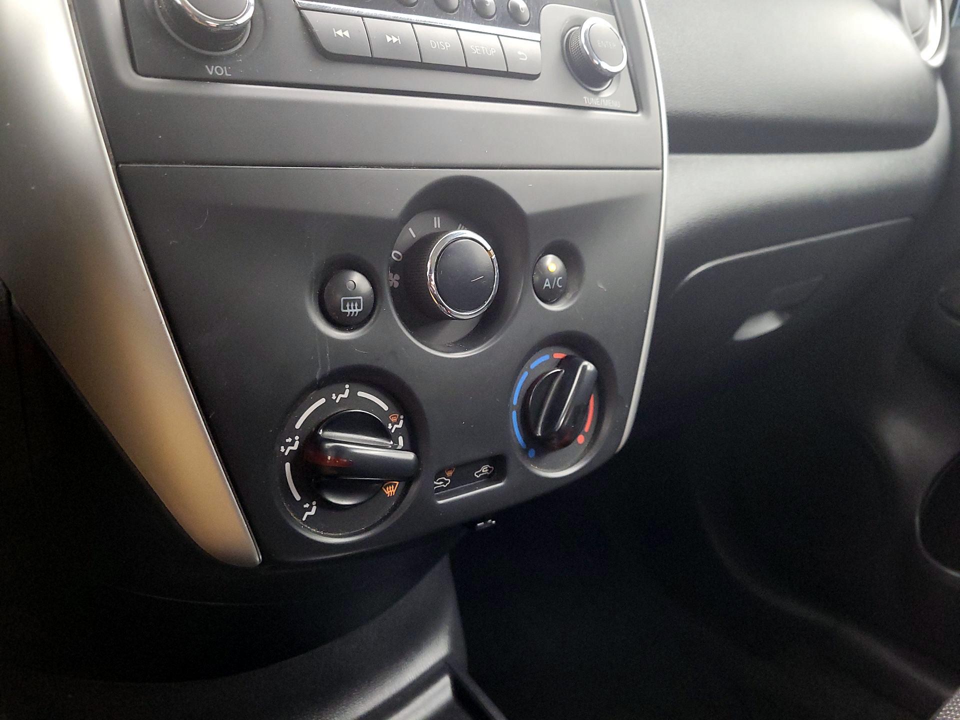 Thumbnail: 2016 Nissan Versa - 14