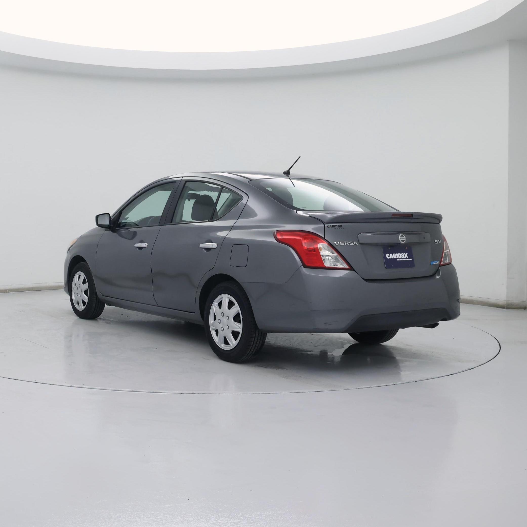 Thumbnail: 2016 Nissan Versa - 2