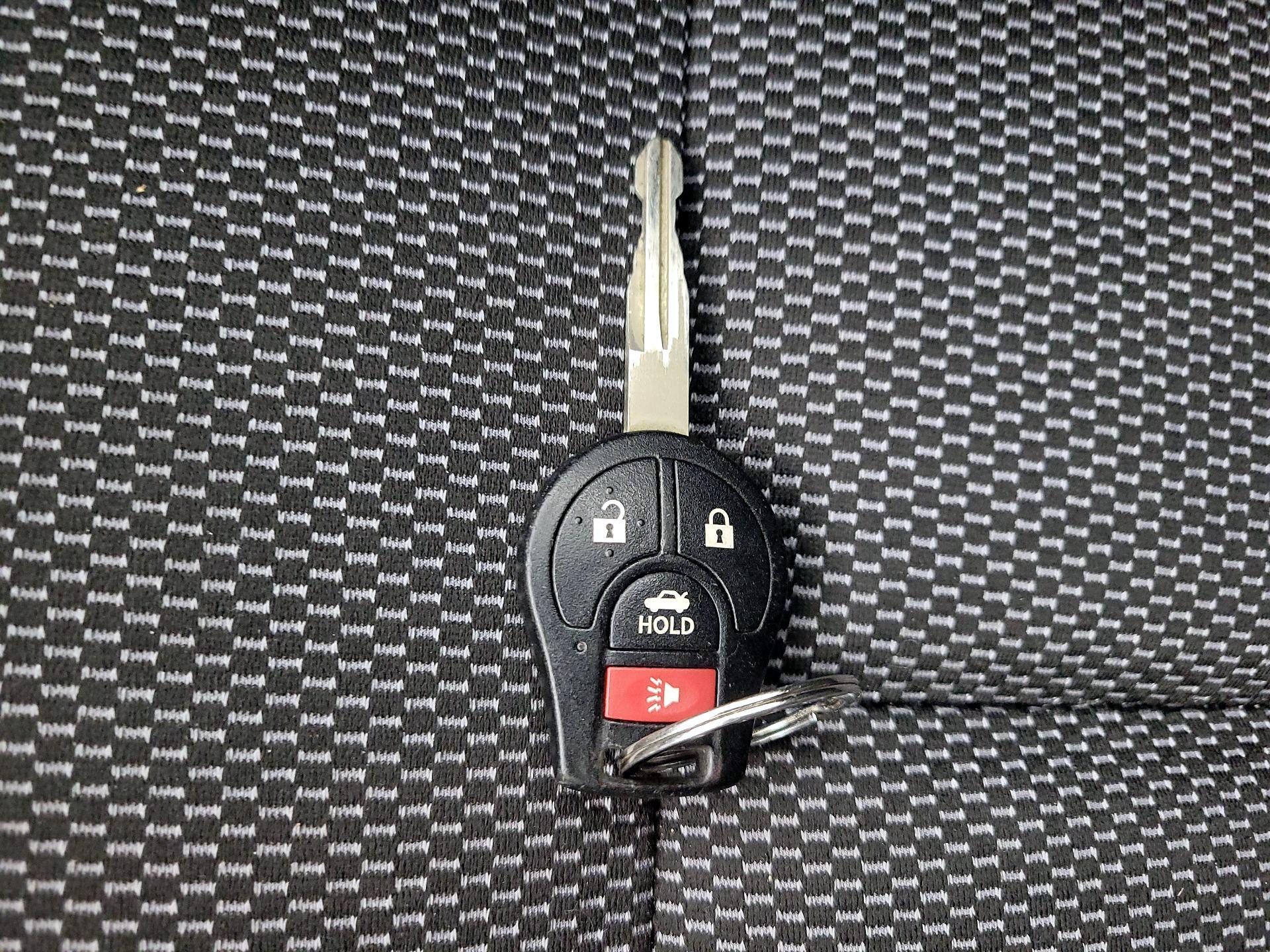 Thumbnail: 2016 Nissan Versa - 19