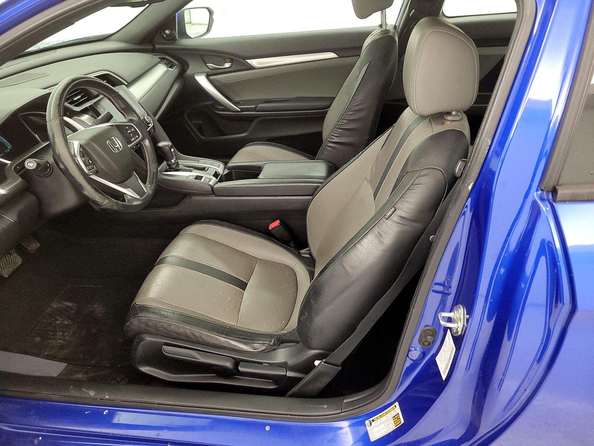 Thumbnail: 2016 Honda Civic - 11