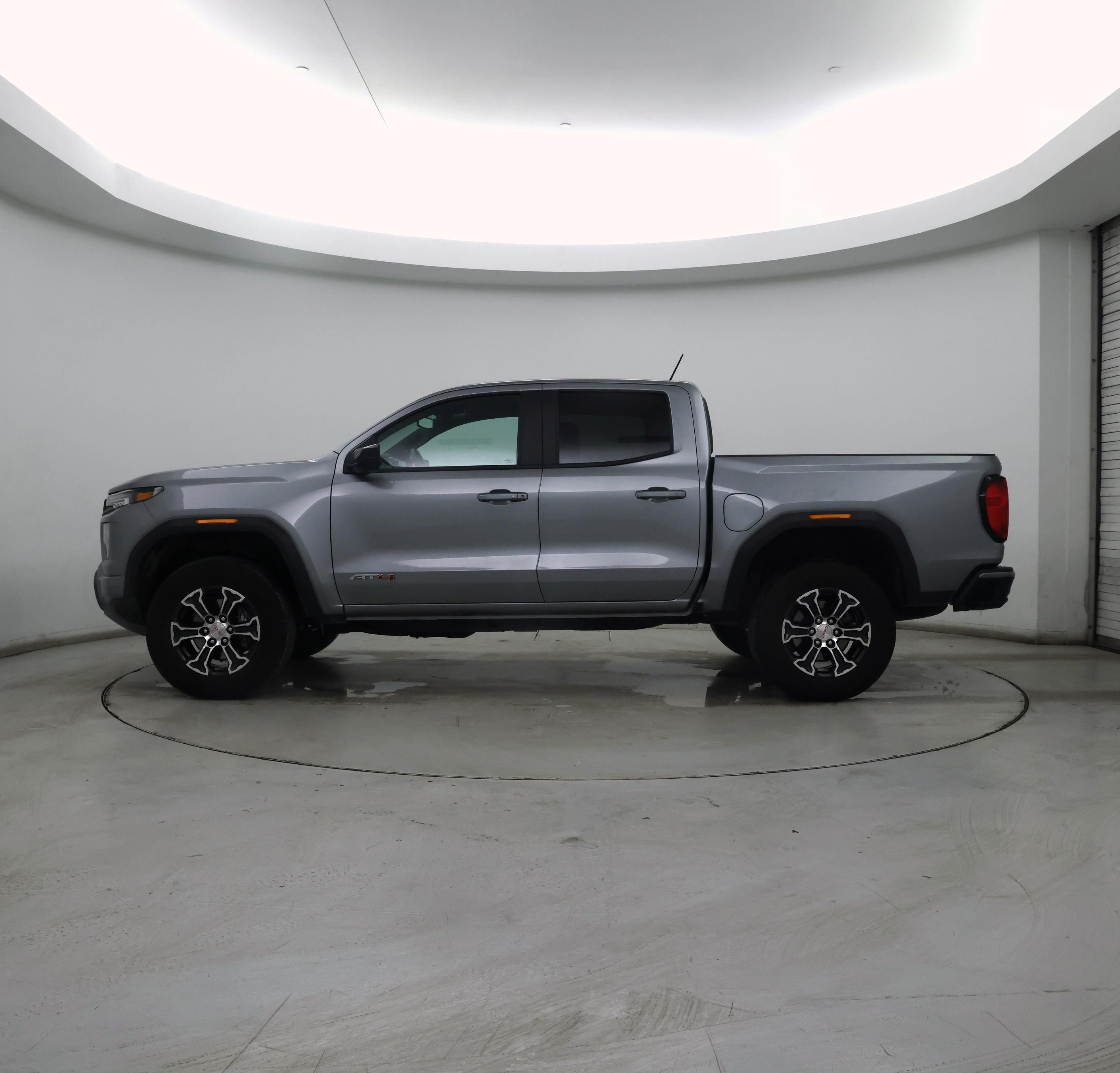 Thumbnail: 2024 GMC Canyon - 3