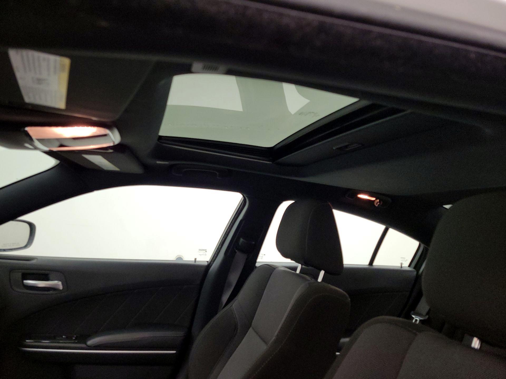 Thumbnail: 2020 Dodge Charger - 19