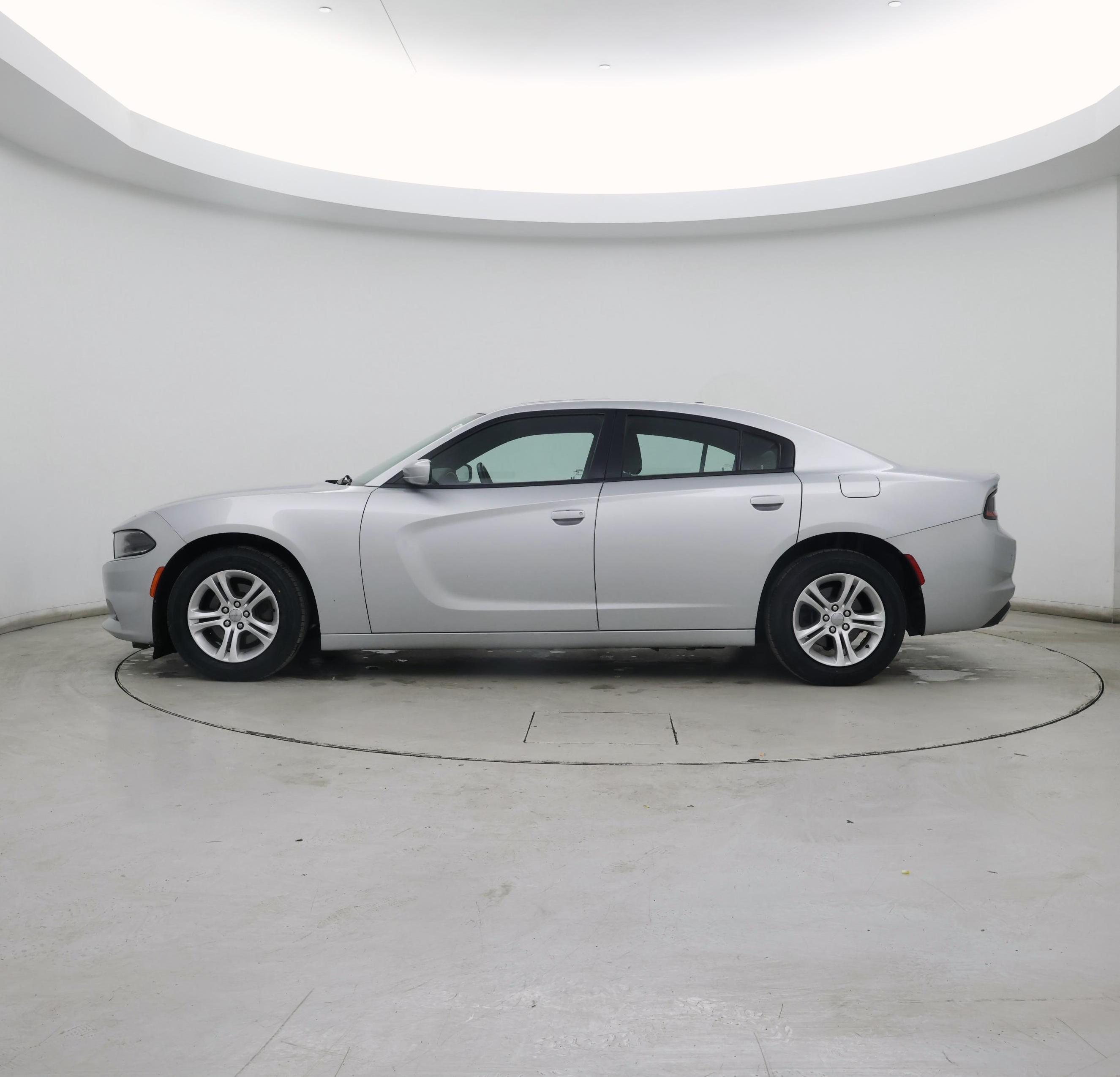 Thumbnail: 2020 Dodge Charger - 3