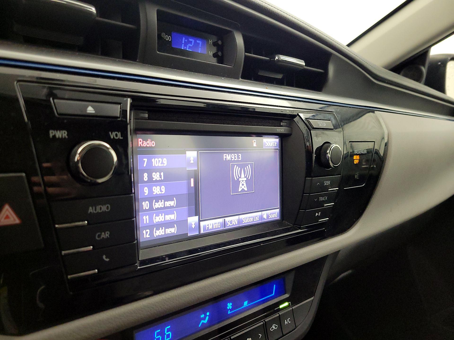 Thumbnail: 2014 Toyota Corolla - 15