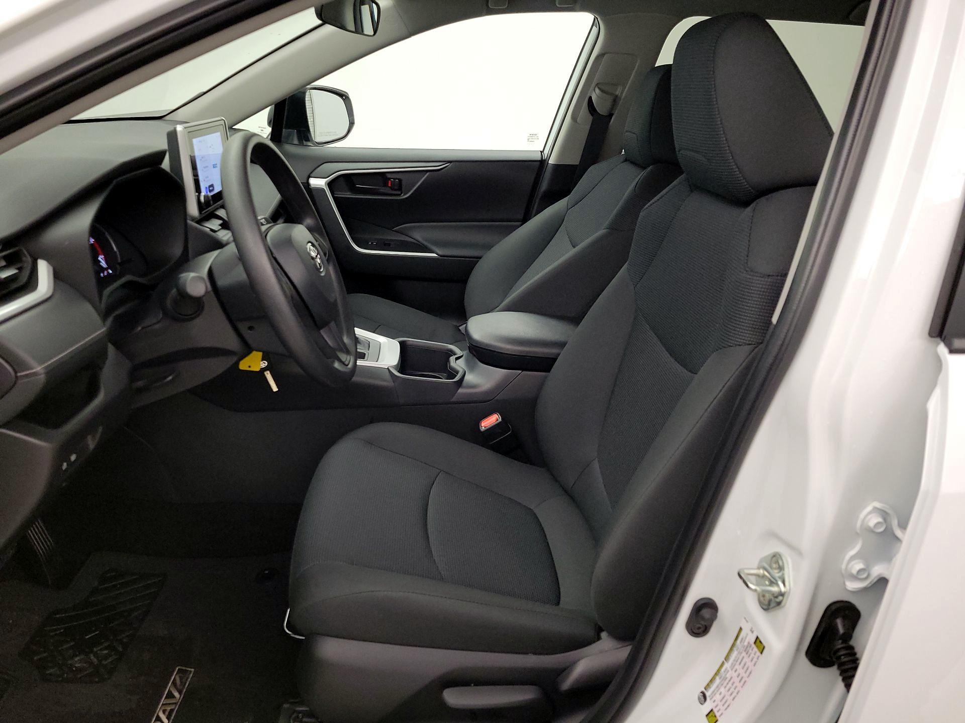 Thumbnail: 2025 Toyota RAV4 - 11