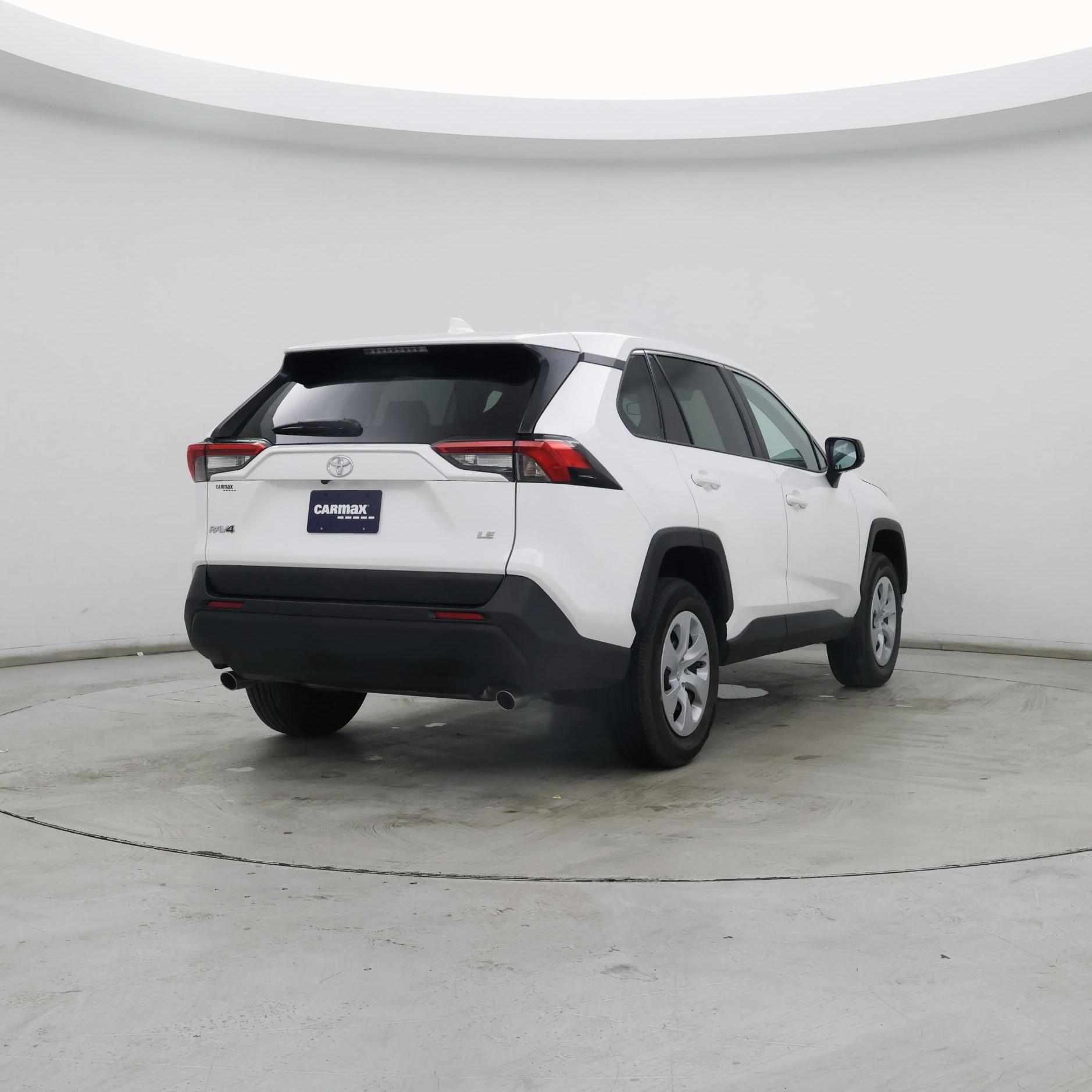 Thumbnail: 2025 Toyota RAV4 - 8