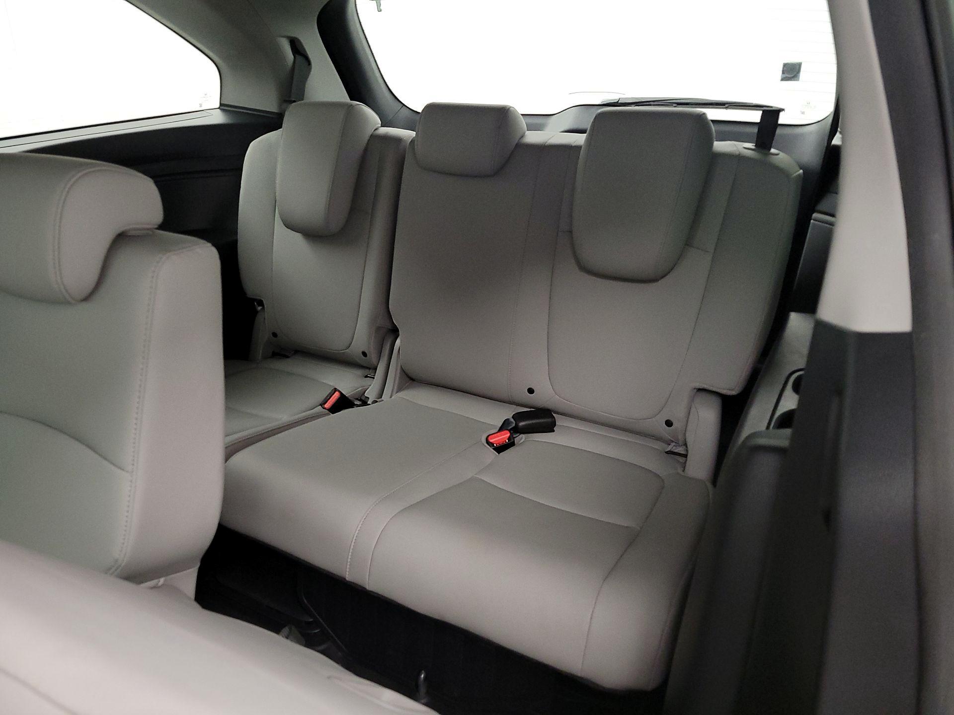 Thumbnail: 2020 Honda Odyssey - 20