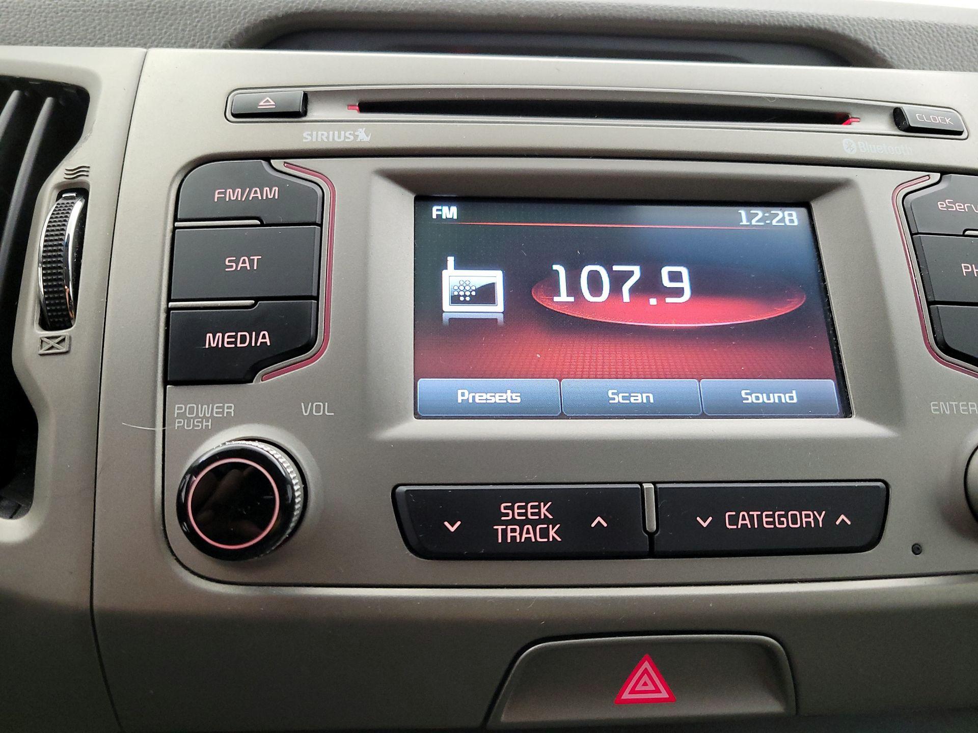 Thumbnail: 2014 Kia Sportage - 15