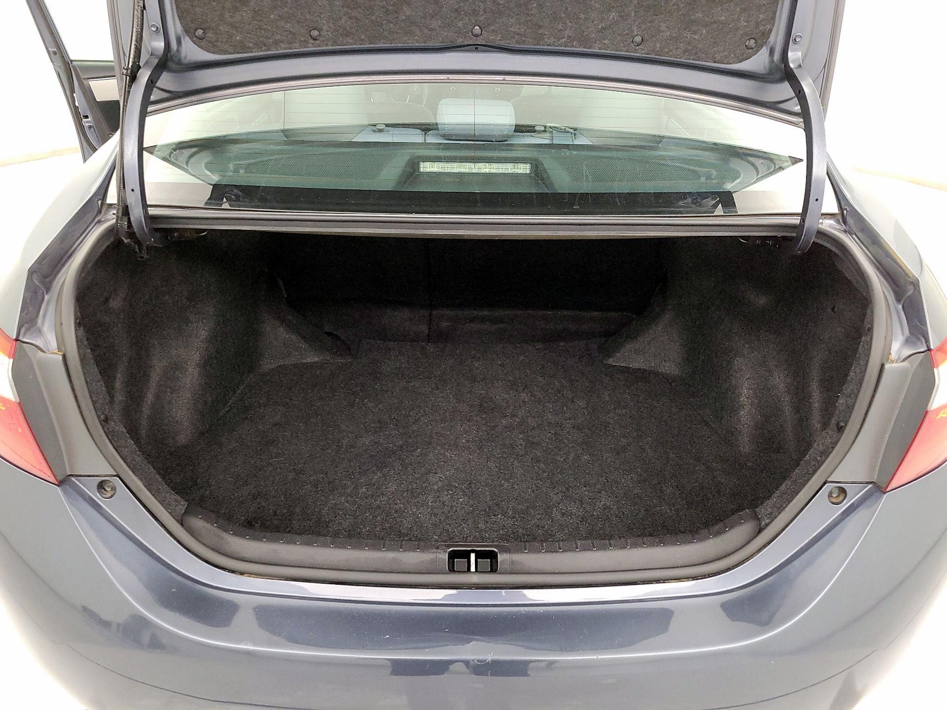 Thumbnail: 2014 Toyota Corolla - 20